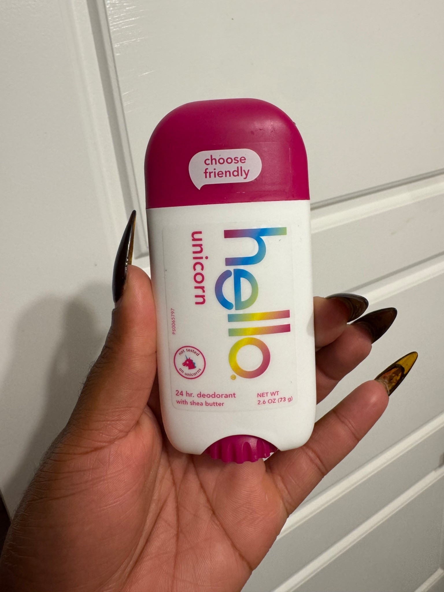 🦄 If your kids need deodorant, you should try out Hello Deodorant! There are a bunch of scents to choose from AND it’s Aluminum-Free!