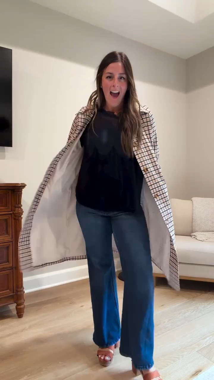 Shared this outfit yesterday but the way each of these trench coats changes the outfit is 🤩🤩 comment SHOP for link! 

#amazonfashion #lifeandstyleblogger #casualchicstyle #cicybellpartner @cicybell.us