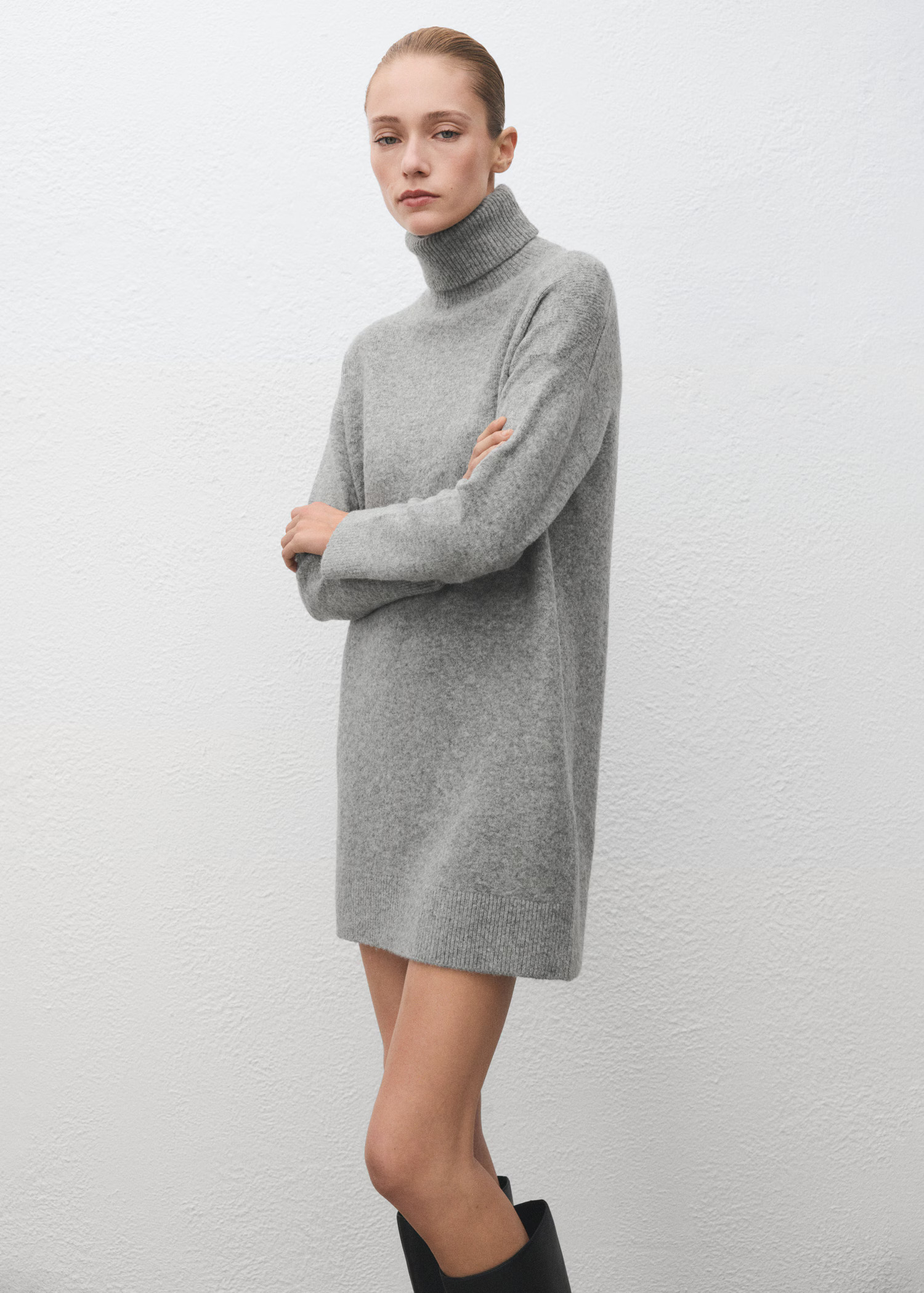 Knitted turtleneck dress | MANGO (UK)