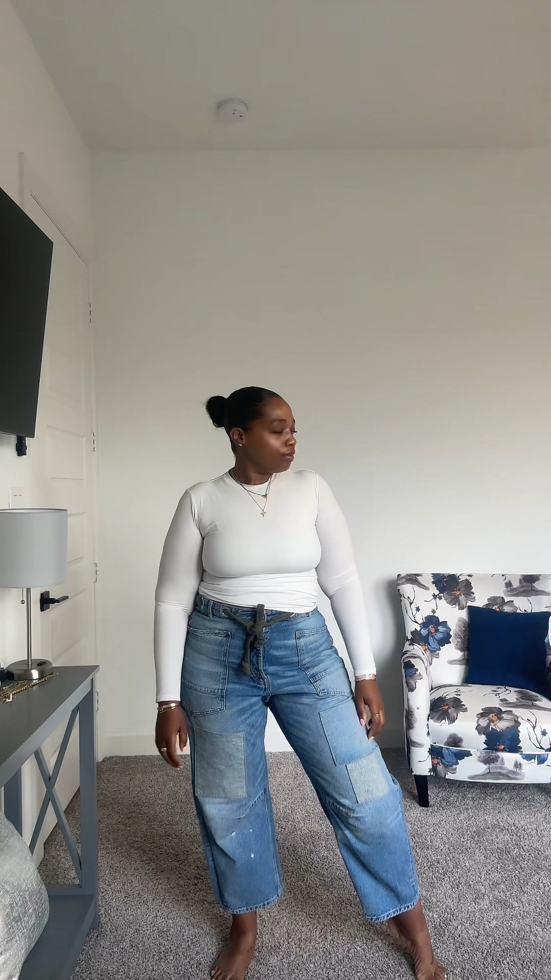 top-  medium 
jeans-  size down 1 
sneakers-  size down 1 

Ootd - outfit - styling an outfit - adidas - sneakers - spring outfit - summer outfit - 

#LTKShoeCrush #LTKStyleTip #LTKFindsUnder50