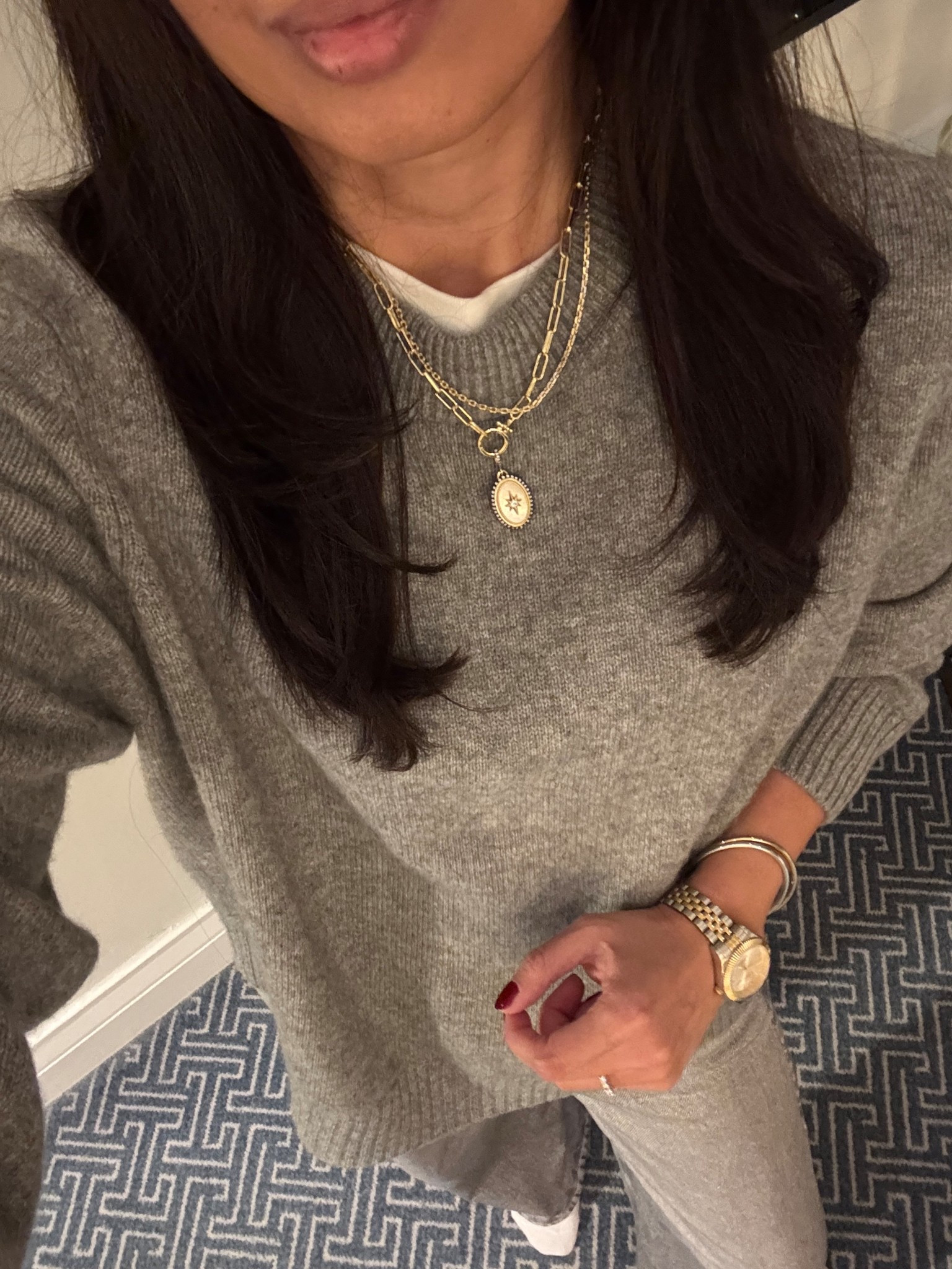 Winter outfit of the day for sightseeing in London. 
Lightweight cashmere sweater. True to size. I could also size up for an extra oversized fit. 
Sweatpant jeans. True to size. Cool gray wash. 
Chelsea boots are leather and waterproof. True to size. 
Good basic cotton t-shirt. 
Layered necklace. Charm necklace with vintage look  


#LTKOver40 #LTKTravel