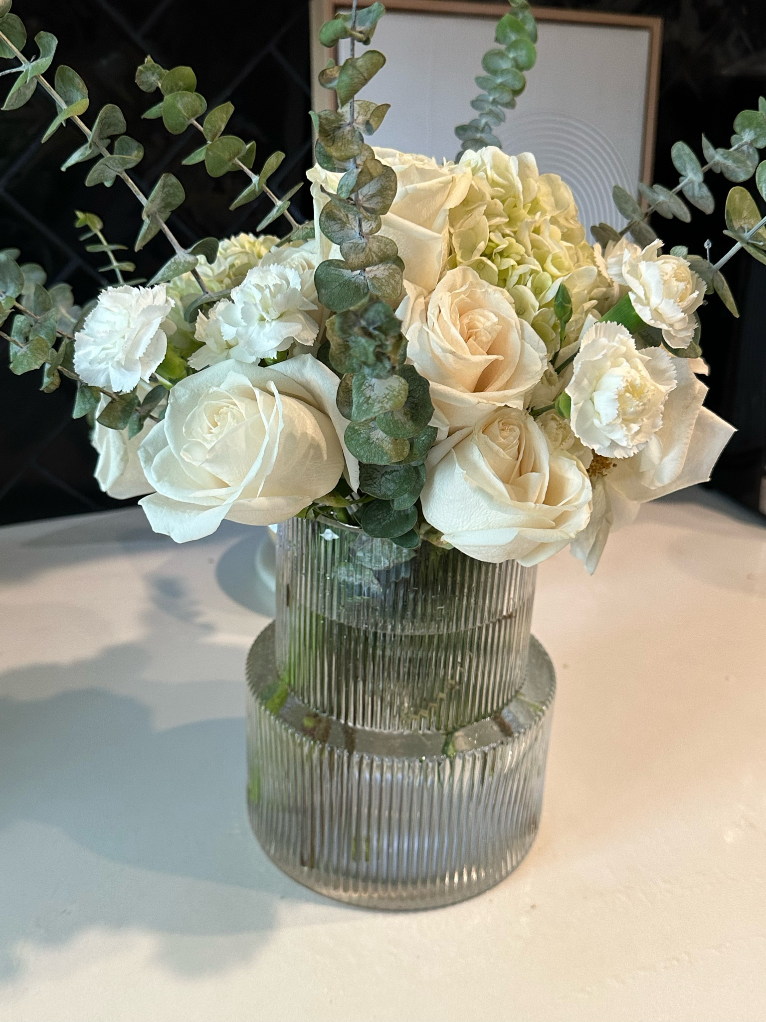 Obsessed with this stunning vase from Amazon! Paired with fresh flowers, it’s an instant mood lifter. 🌸✨ #HomeDecor #AmazonFinds”