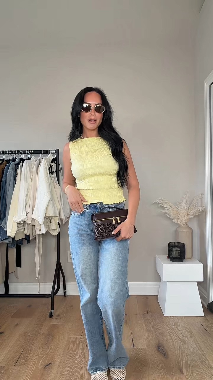 Spring outfit Inspo 🌼 I will have all the details on my LTK.

My sizing 5’7, 145lbs, 32dd
I’m wearing a size small top, size 27 tall jeans 