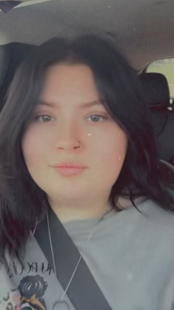 If your outfit feels basic, add hot pink aviators. Instant outfit. These are the easiest way to make jeans, a tee, and a blazer look styled on purpose.
#outfitbuilder #sunglasses #ltkfashion #springstyle #accessories #aviator

#LTKgrwm #LTKActive #LTKSeasonal