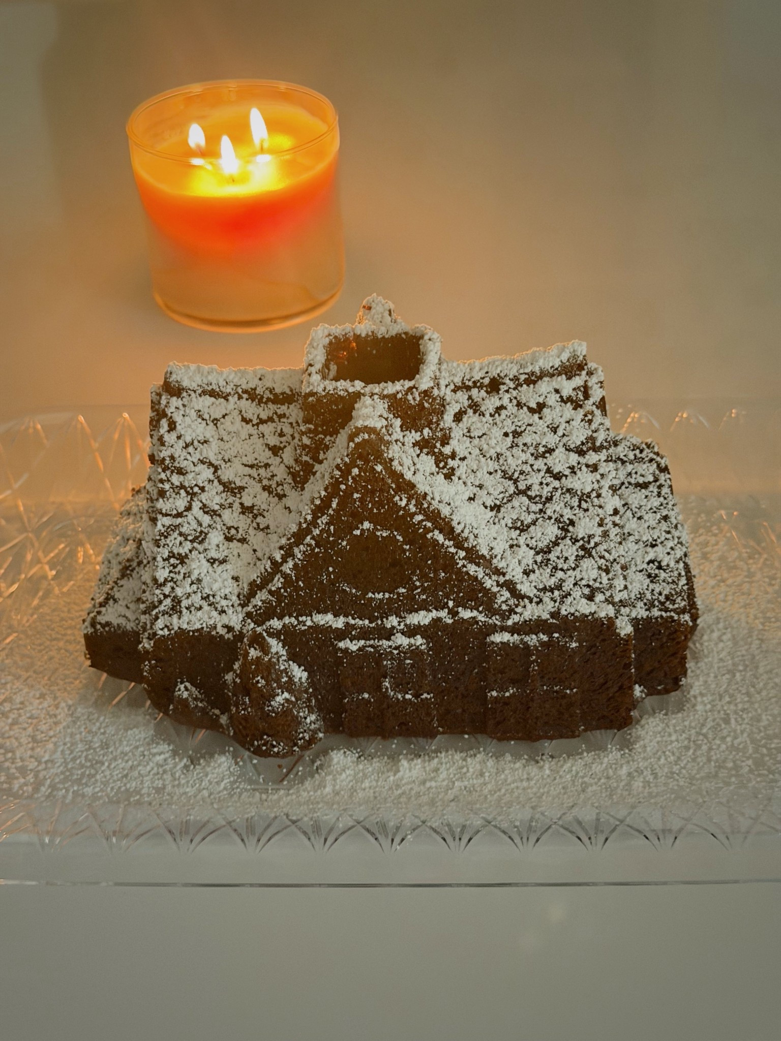 Gingerbread cake pan 
Holiday baking


#LTKHome #LTKGiftGuide #LTKHoliday