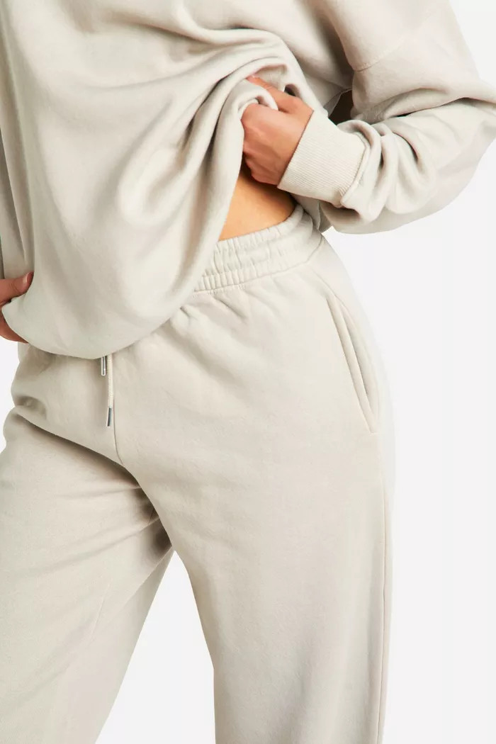 Washed Straight Leg Sweatpant | boohoo (US & Canada)