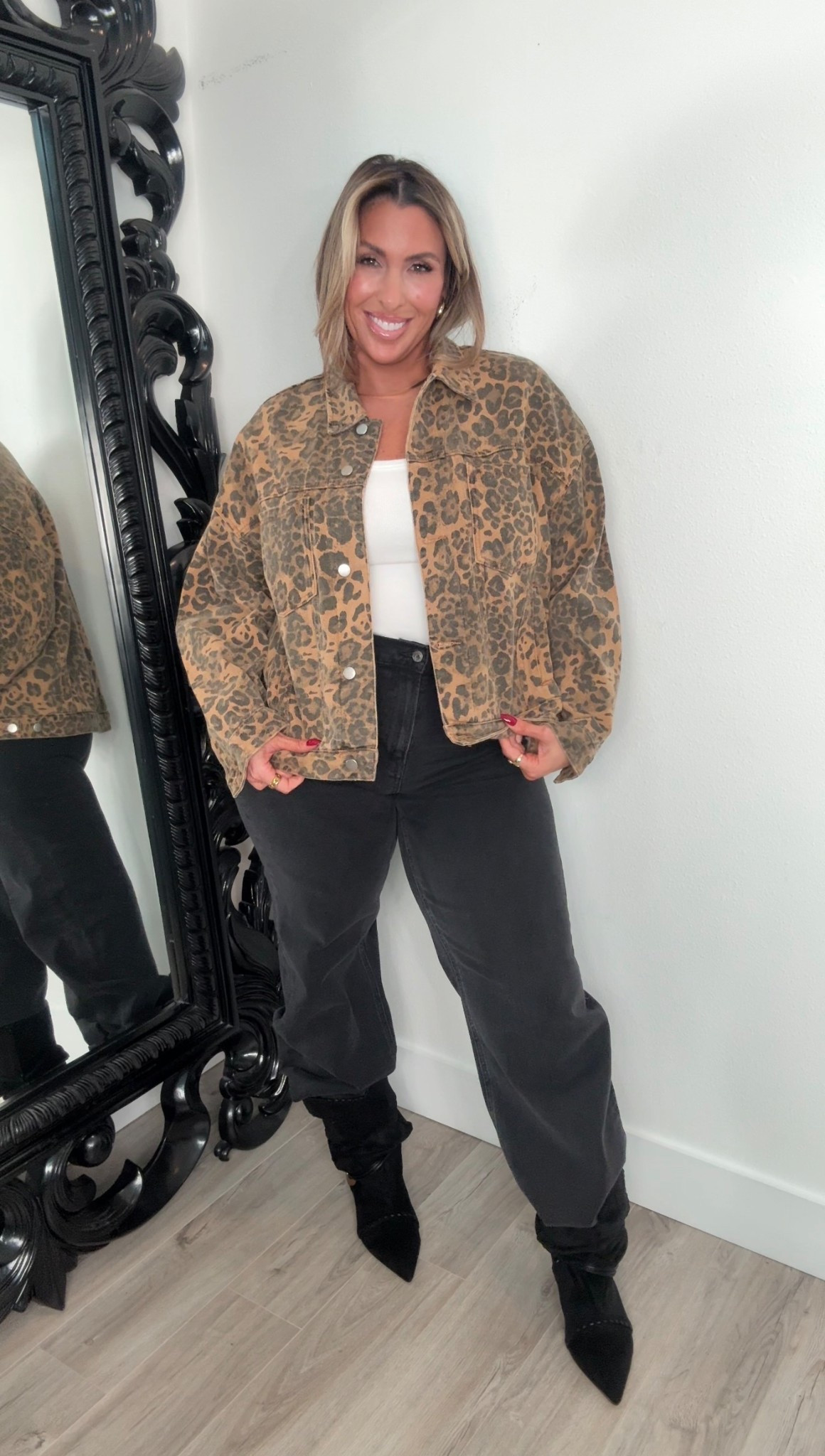 jacket XL
Tank L
jeans old linked my fav jeans that look very similar from express I wear a size 12 long. There is some stretch to them.

#LTKStyleTip #LTKMidsize