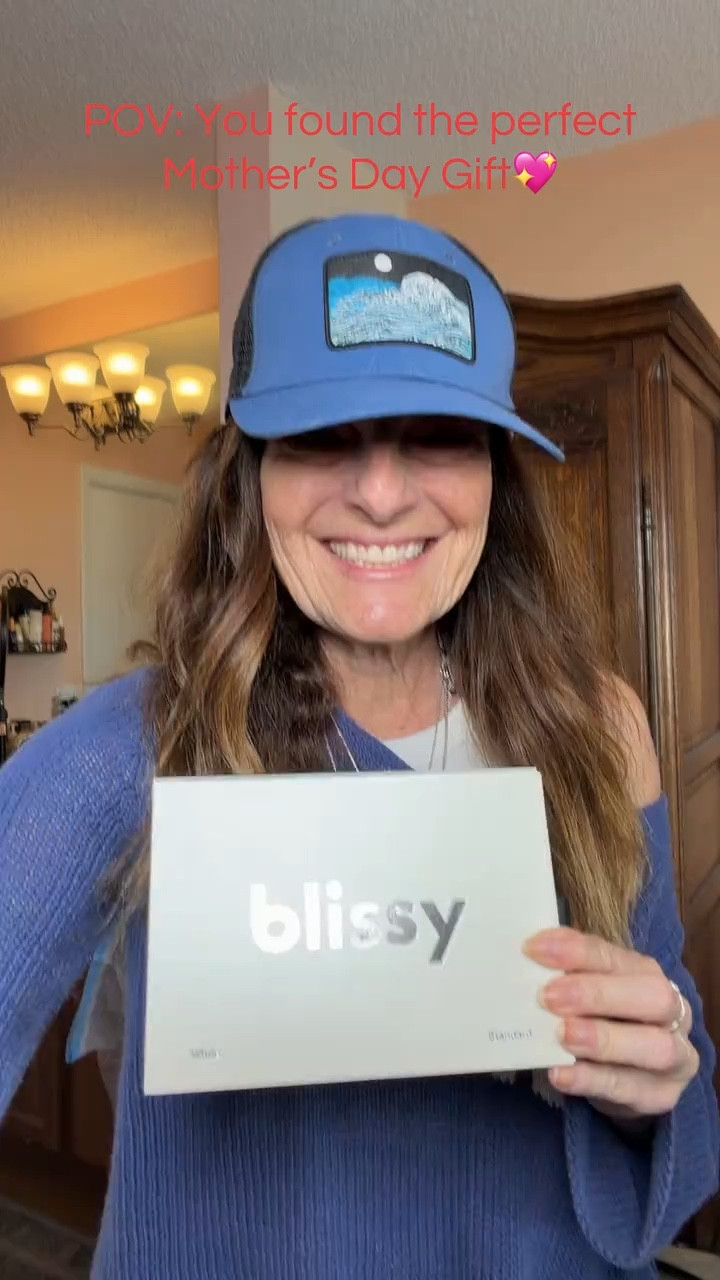 Give your Mom or yourself the gift of a blissful night sleepvthis Mother’s Day with a 100% pure silk Blissy pillowcase. 

#LTKHome #LTKOver40 #LTKdayinmylife