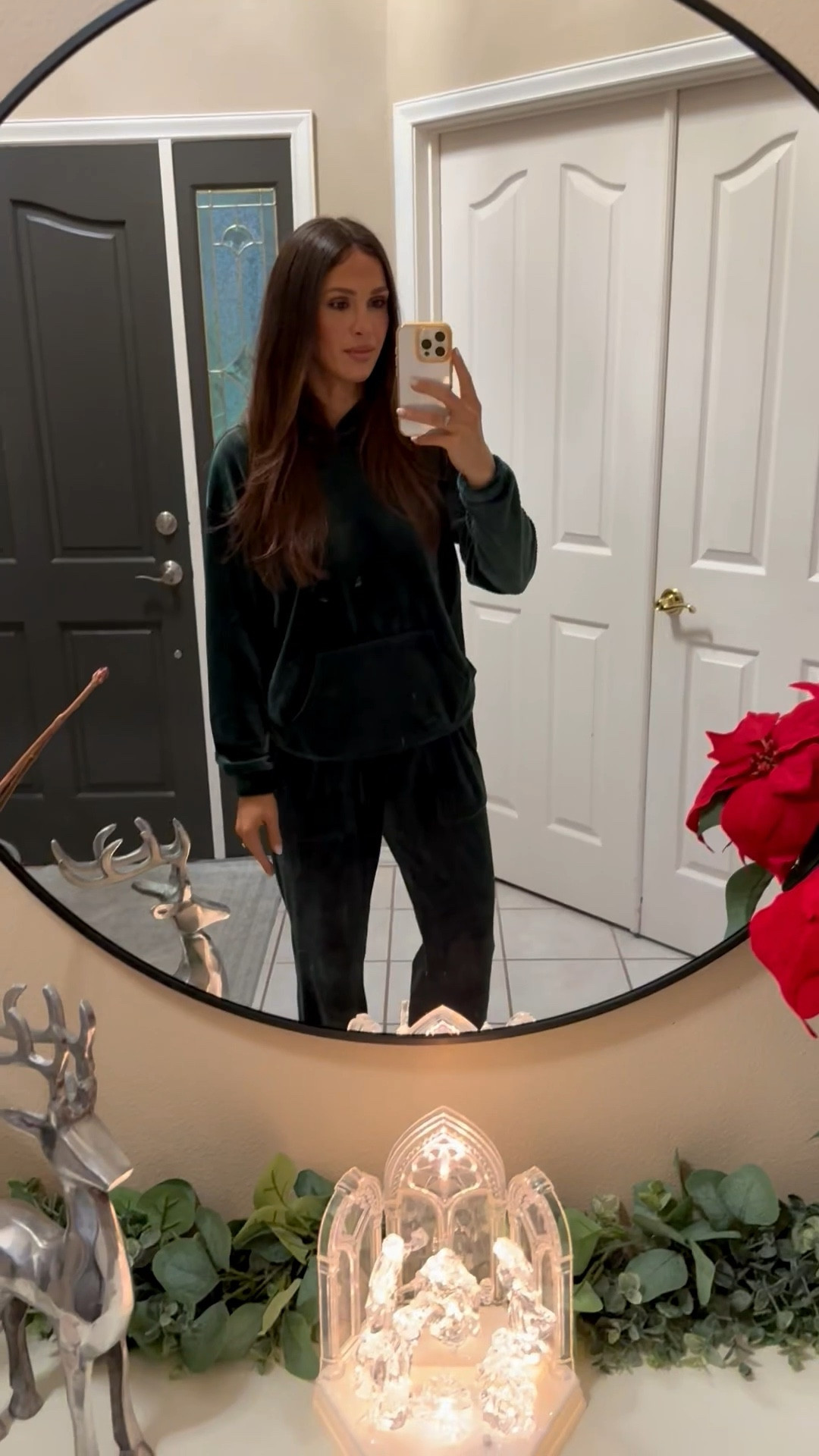 Love this green velour matching set. Linking similar sets on Amazon! 

#LTKGiftGuide #LTKHoliday #LTKSeasonal