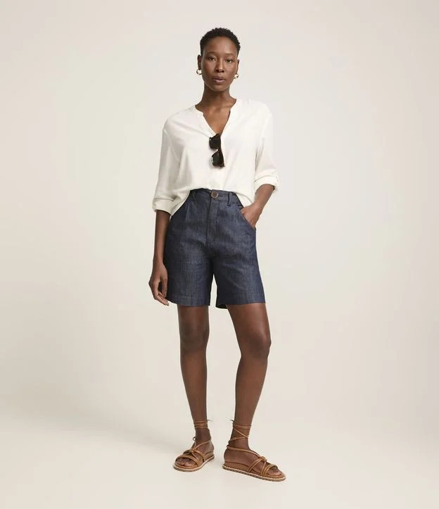 Bermuda Alongada Jeans com Elástico no Cós e Abotoamento Frontal Azul Escuro - Lojas Renner | Renner (BR)