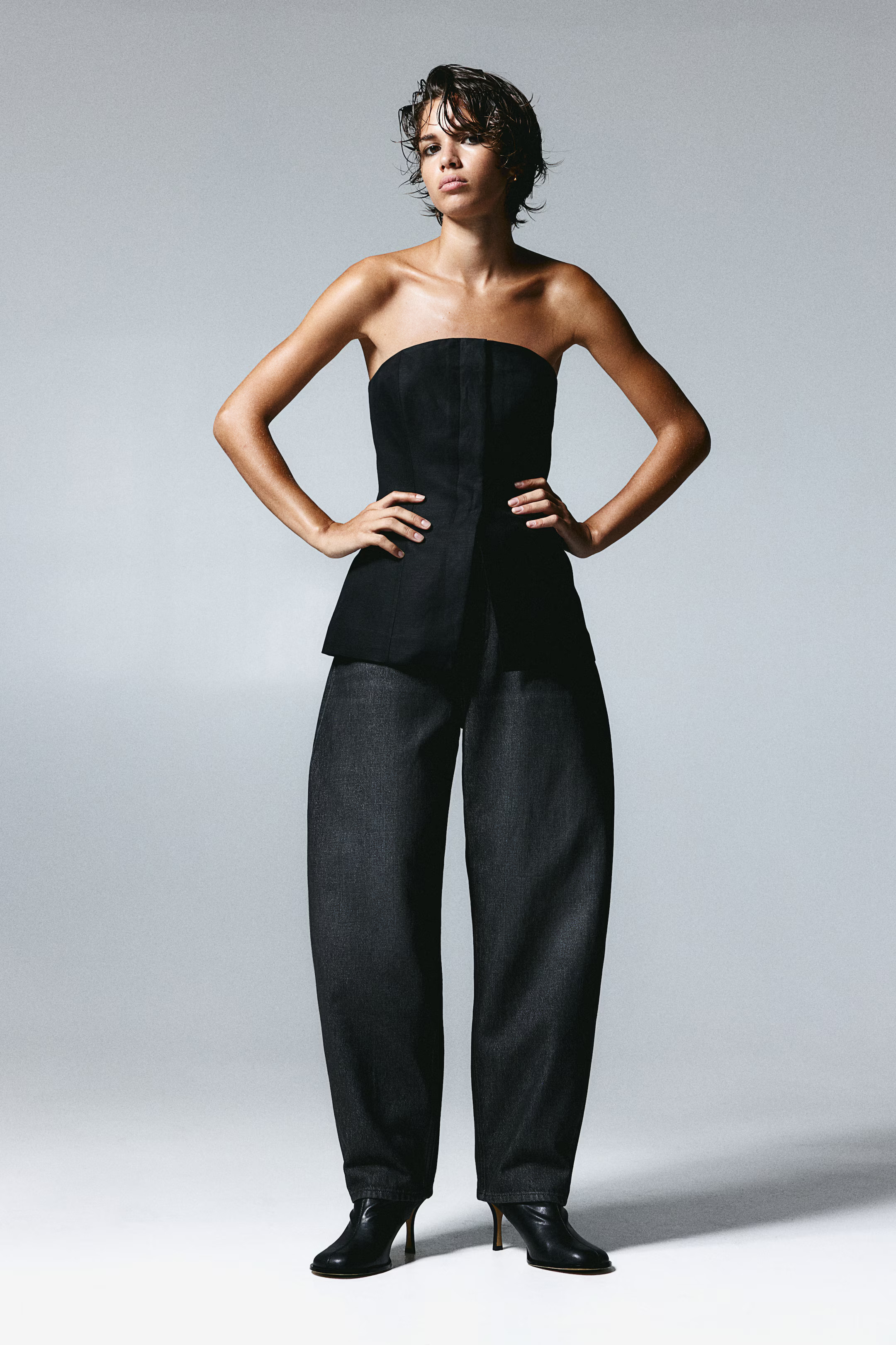 High Rise Barrel Leg Jeans | H&M (US + CA)