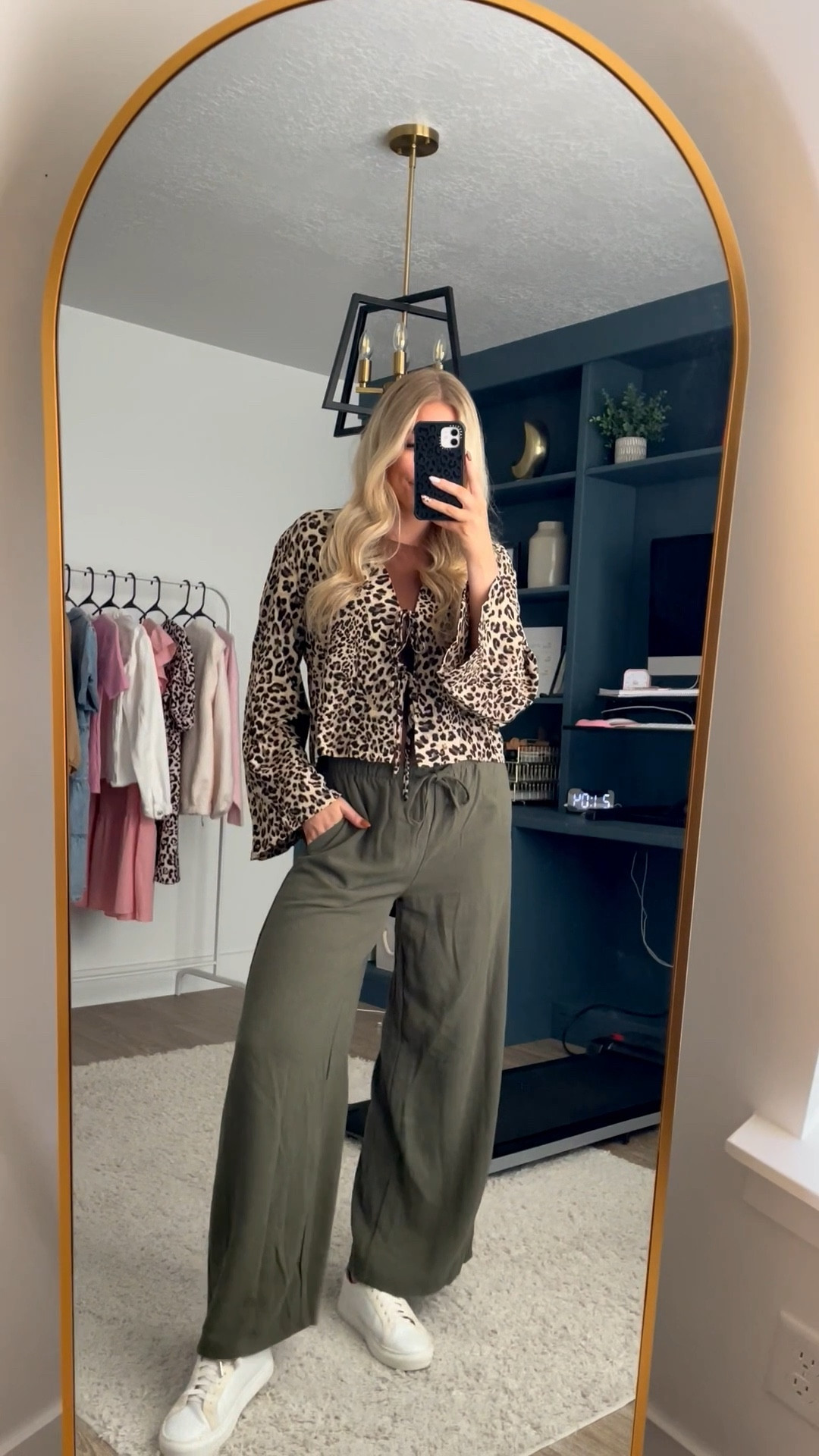 bump friendly fall teacher outfit!

leopard top: wearing usual M
green pants: true to size 
sneakers: size up half 

#LTKWorkwear #LTKFindsUnder100 #LTKSeasonal