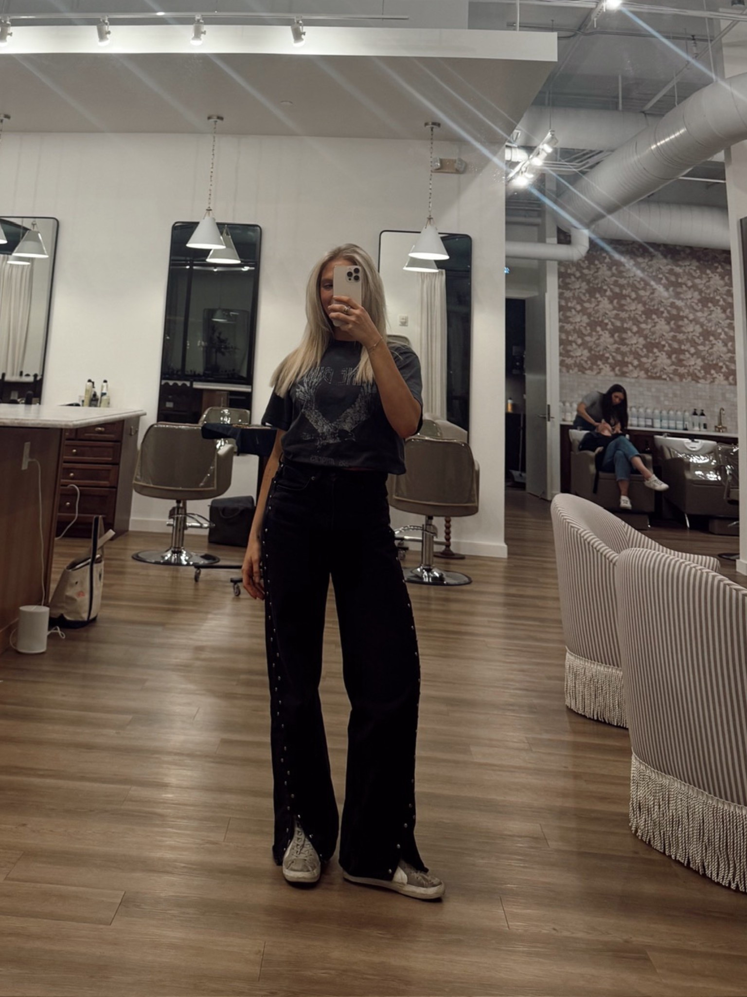 finally getting to break out my favorite jeans from reformation again 💛💛💛

#LTKGiftGuide #LTKootd #LTKSeasonal