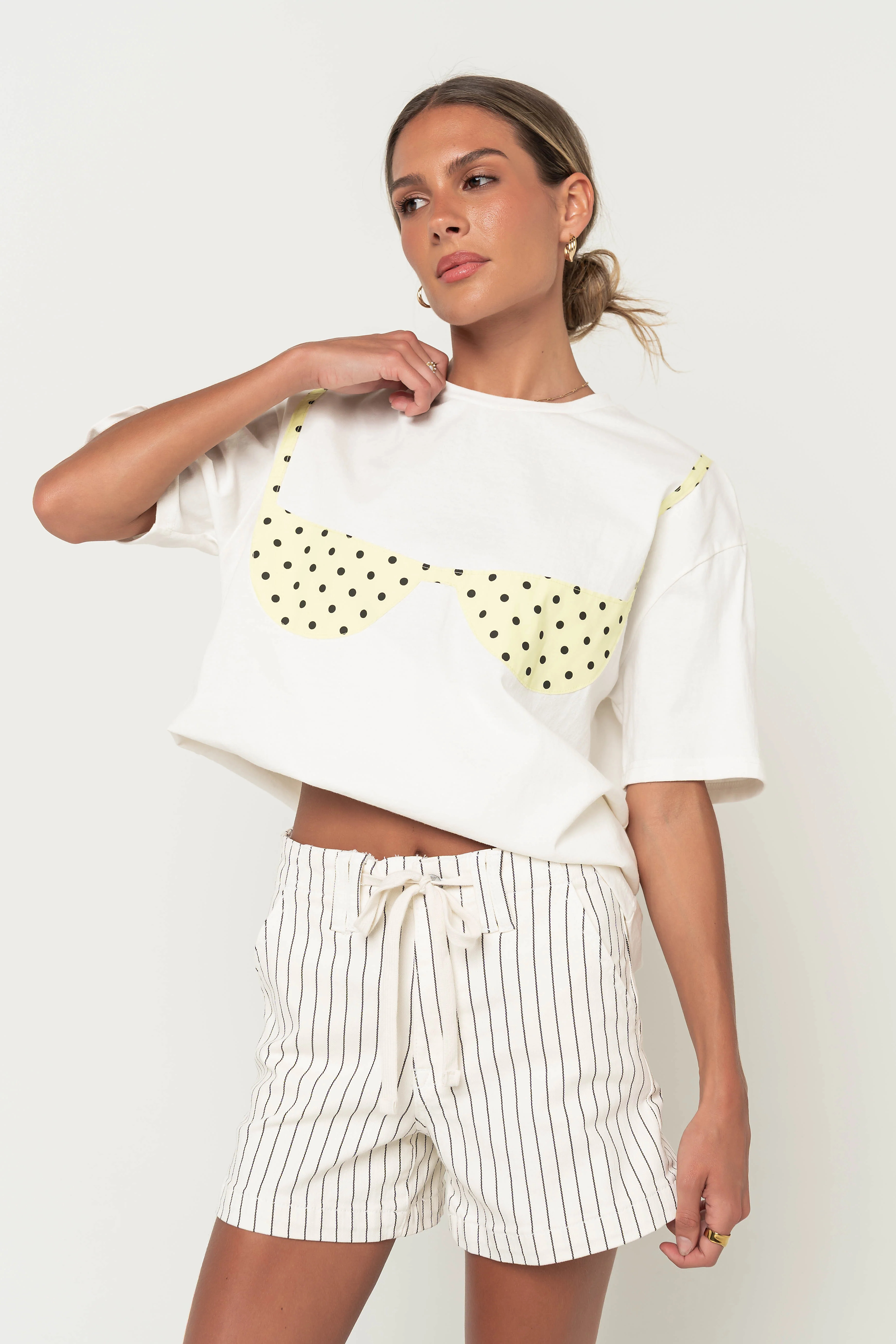 Karla Graphic Tee in Yellow | Böhme US