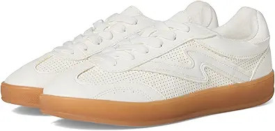 Madden Girl Women's Giia Fashion Sneaker | Amazon (US)