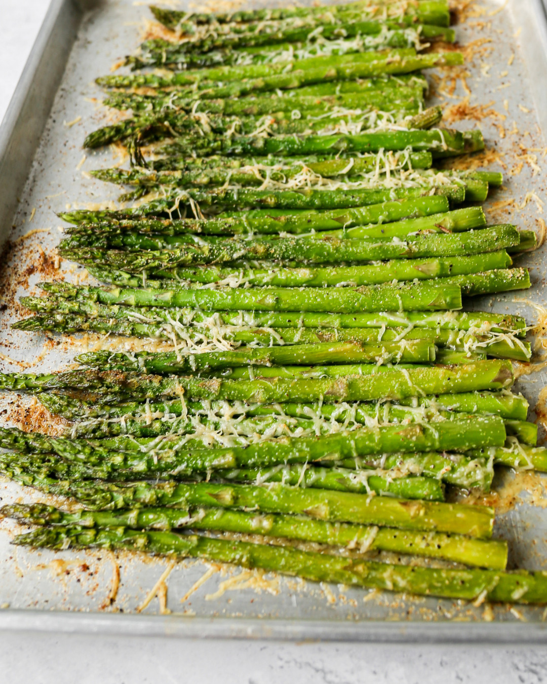 This Oven Roasted Garlic Parmesan Asparagus is on the blog and I am linking all the kitchen tools I used to make it! A good sheet pan, a quality box grater for the parmesan, and a sharp knife make all the difference with a simple recipe like this. These are the everyday kitchen essentials that I reach for again and again. Everything is linked here! 

 #LTKdayinmylife #LTKfoodie #LTKHome