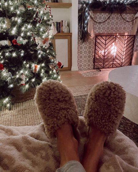 Cozy slippers 
Great gift for a homebody 

#LTKGiftGuide