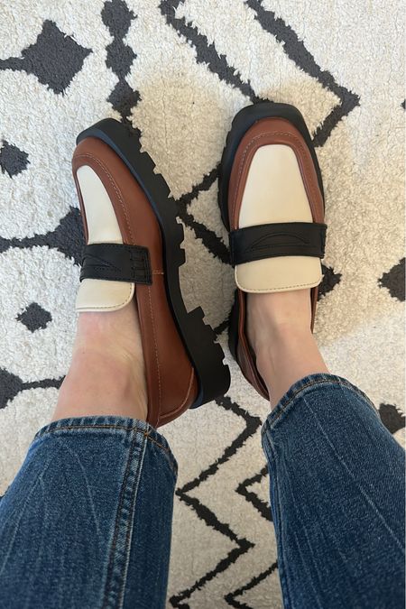 Comfy leather loafers. Wearing size 6.5 don’t size up. 
#loafers #fallshoes

#LTKshoecrush