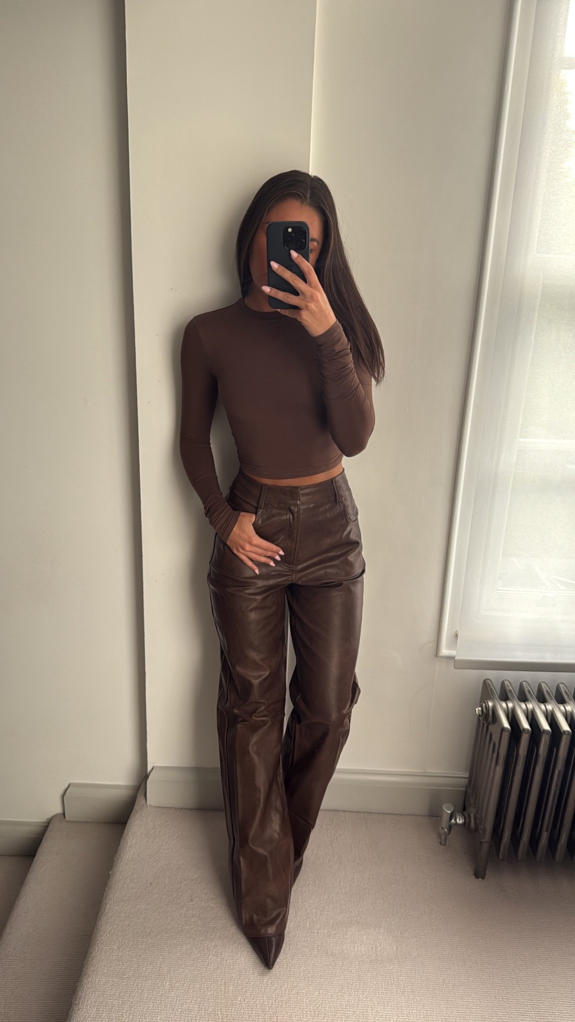 chocolate faux leather trousers, PLT, pretty little thing, autumn outfit 

#LTKautumn #LTKwinter #LTKuk