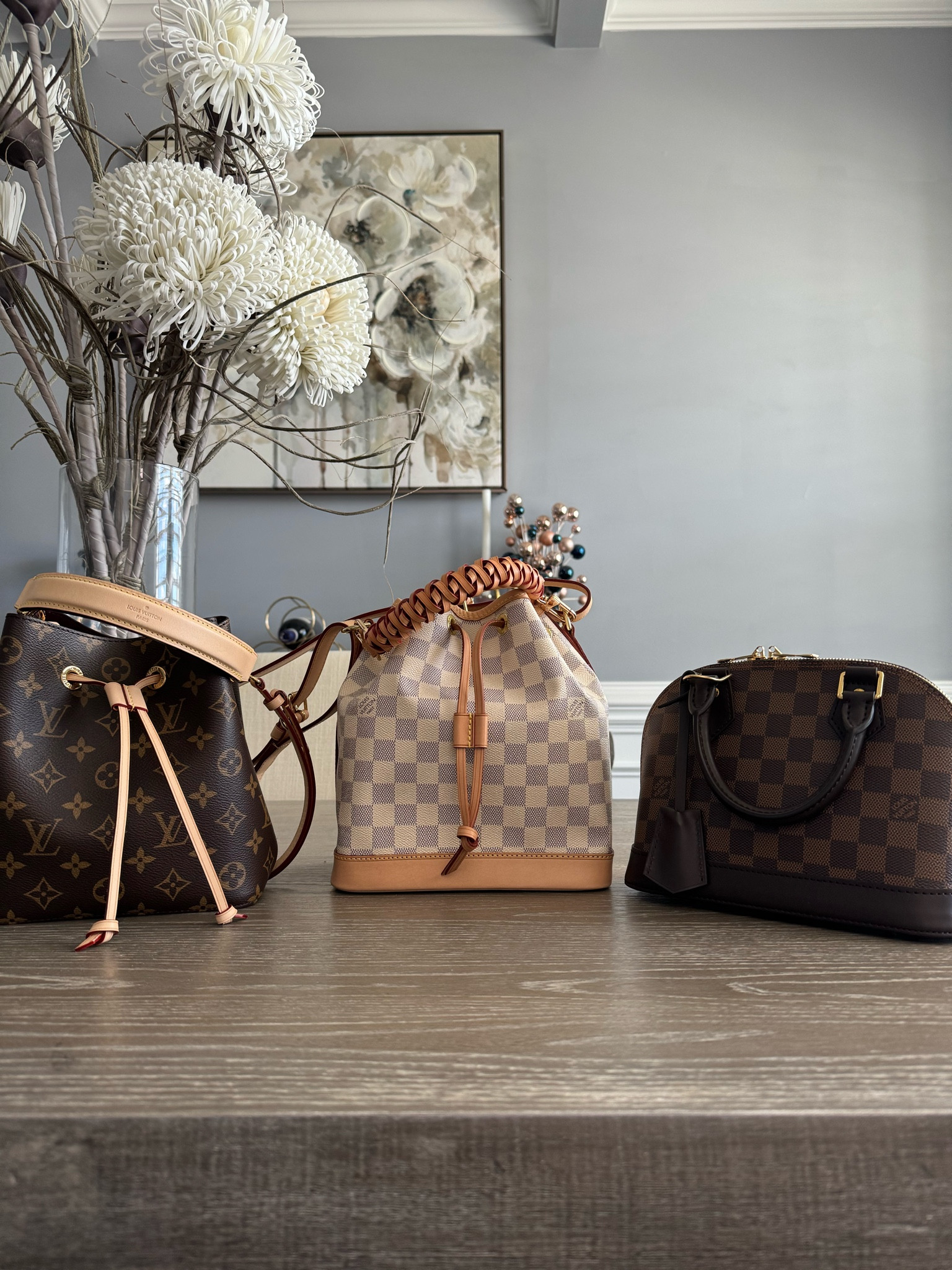 FINALLY 😍 We will compare the Louis Vuitton Noe BB, Louis Vuitton NeoNoe, and Louis Vuitton Alma BB to see if Louis Vuitton should stick to their classic designs or continue creating new models. I am a fan of luxury handbags, and have recently have declared boredom with Louis Vuitton's recent releases!
If you have been bored with Louis Vuitton or with the luxury community as a whole, you'll want to watch this comparison video of the Louis Vuitton Noe BB, Louis Vuitton NeoNoe, and Louis Vuitton Alma BB bags. Should Louis Vuitton and other luxury fashion houses stick to the classics or embrace new designs to help keep us interested? Watch to find out!

Watch on YouTube: 
https://youtu.be/OAiualFPy8I

#louisvuitton #louisvuitton #louisvuittonbag #louisvuittonlover #louisvuittonaddict #louisvuittonparis #luxury #luxurylifestyle #designerhandbags #youtube #youtuber #rakeedahscloset 

#LTKover40 #LTKitbag #LTKstyletip