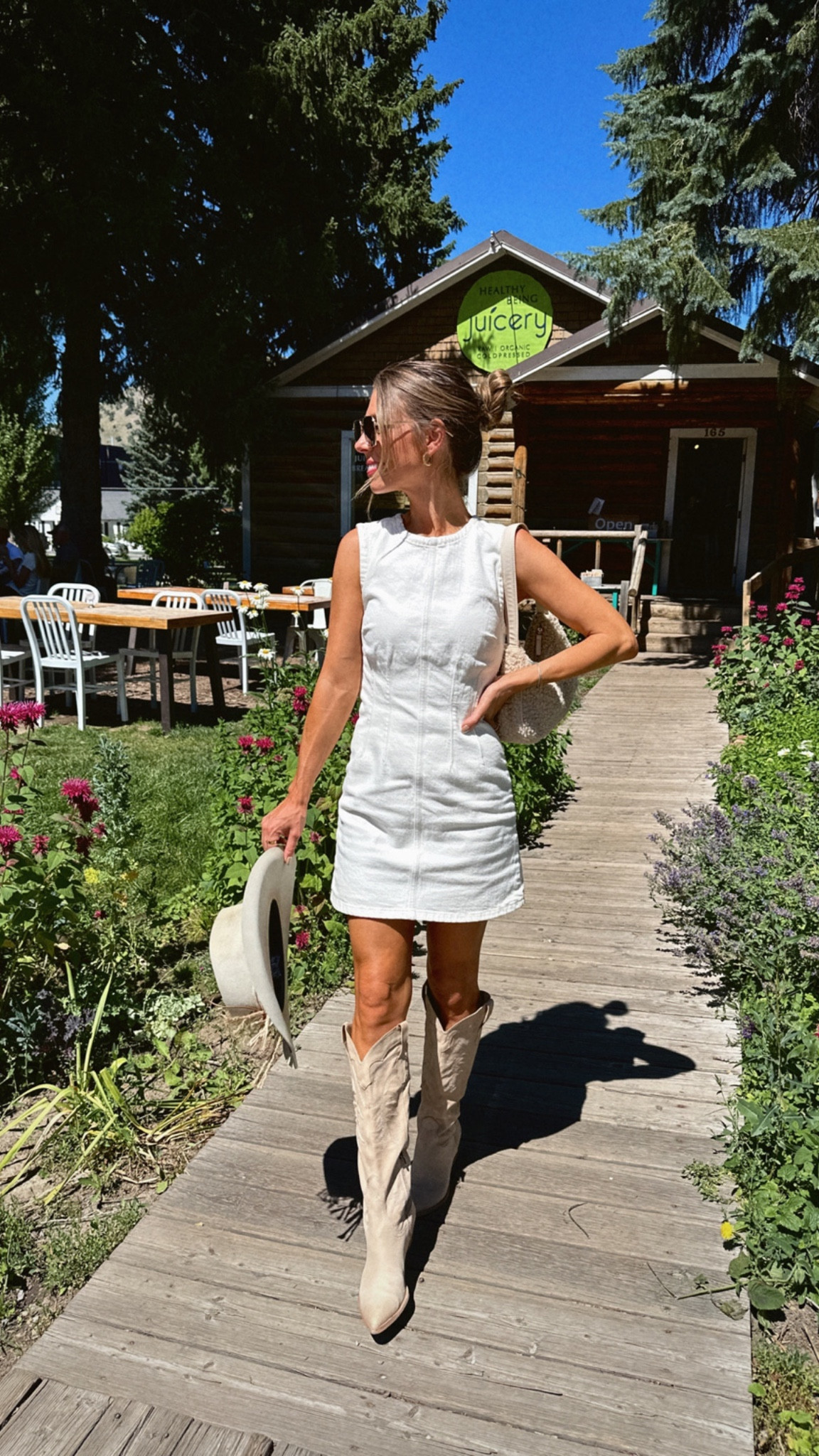 Abercrombie sale! 20% off of almost everything 

#LTKsalealert #LTKtravel #LTKstyletip