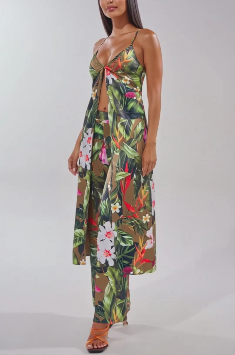 INTO THE WILD FLORAL BLOUSE | AKIRA