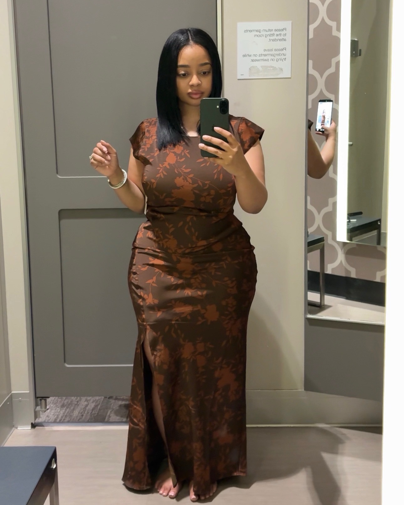 Date night or dinner vibe I’m obsessed with this dress, it fit like a dream! I’m wearing a medium 🤎

#LTKFestival #LTKSpringSale #LTKdayinmylife