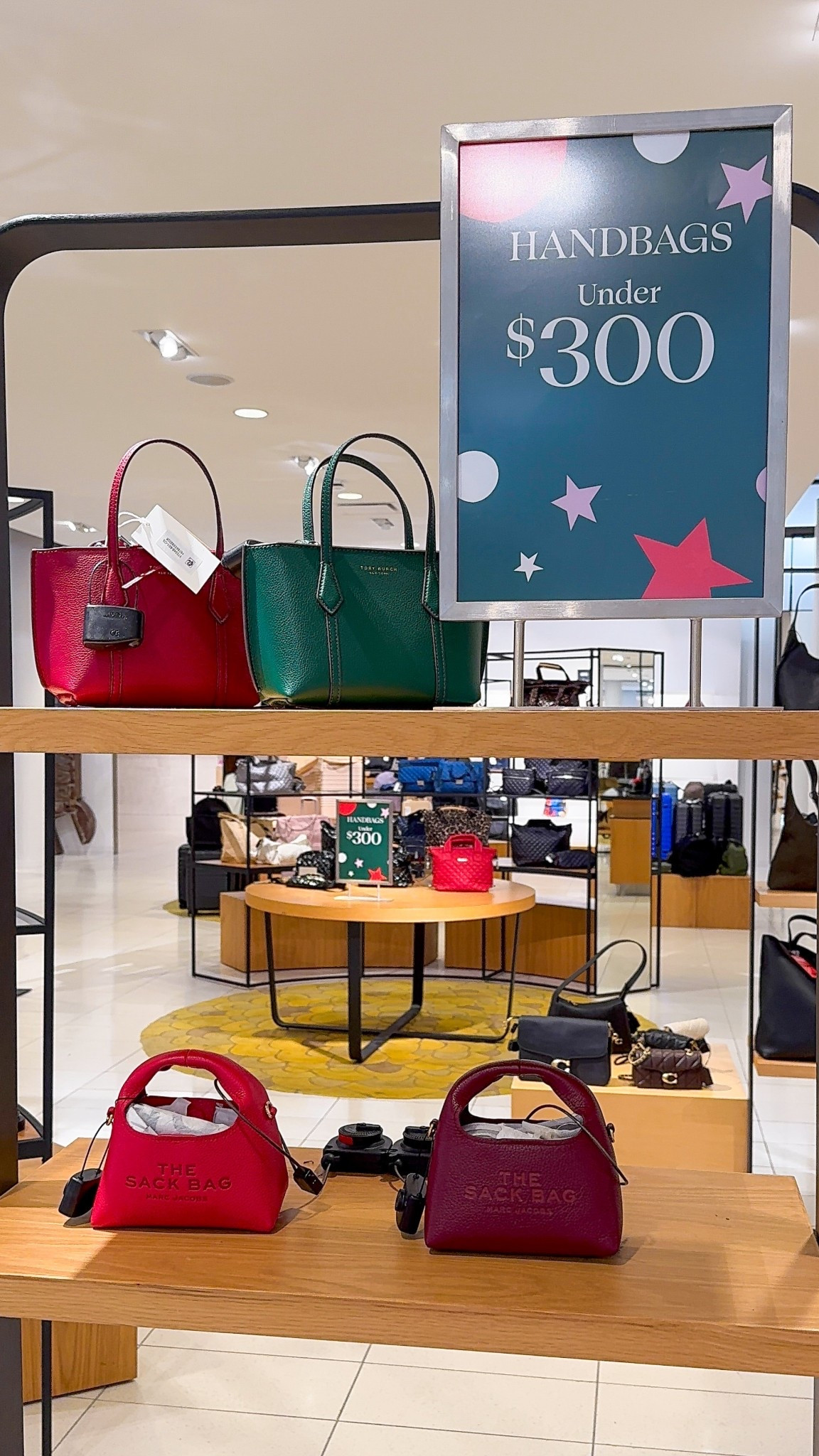 Handbags under $300!

Tory Burch and Marc Jacobs, purses, and handbags  


Holiday shopping, Christmas shopping, gifts for her, gift guide, #ltkcyberweek, shopping, black Friday shopping, Nordstrom

#LTKHoliday #LTKSeasonal #LTKGiftGuide