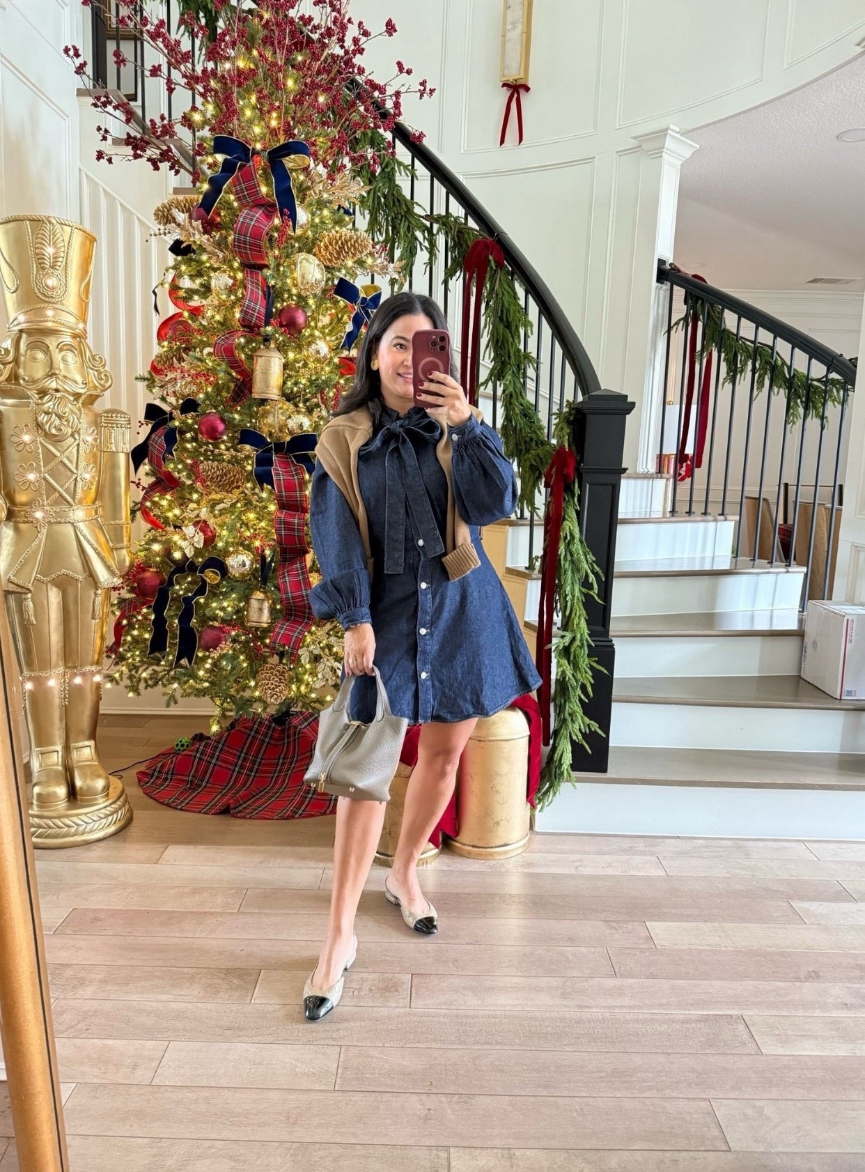 OOTD H&M dress!

Follow me at @miriamobrien_ on IG and TikTok! 

#HMdress #holidayfashion #seasonalfit #ootd

#LTKSeasonal #LTKootd #LTKOver40

#LTKSeasonal #LTKHoliday #LTKootd
