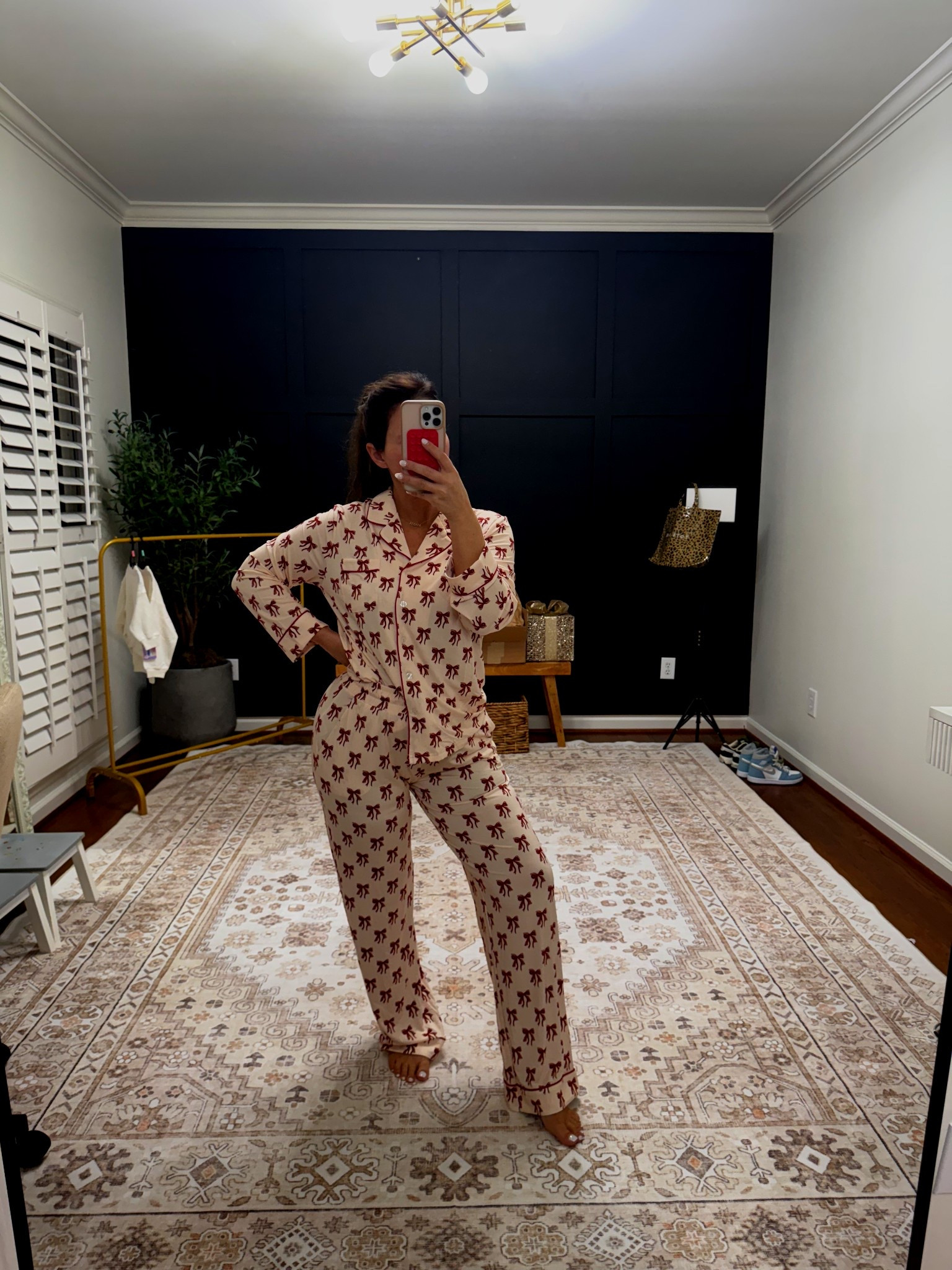 Last day for 30% off Silks! My fav ever! #silks #silksdesign #pajamas

#LTKgrwm #LTKGiftGuide #LTKmomlife