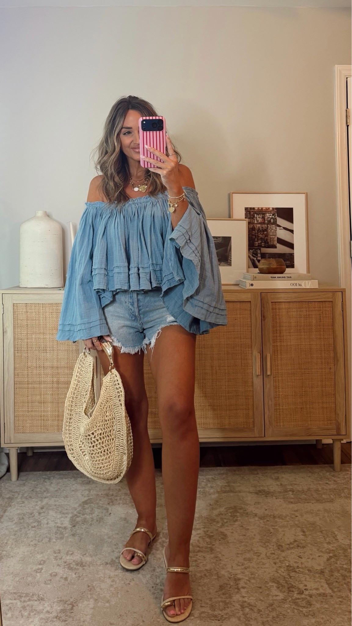 40% off with LEANN40, if expired use code LEANN35 flowy linen like top + denim shorts! swap out the sandals for a pair of cowboy boots + hat for a cute concert outfit idea! size S top, size M shorts. summer outfits @VICI

#LTKootd