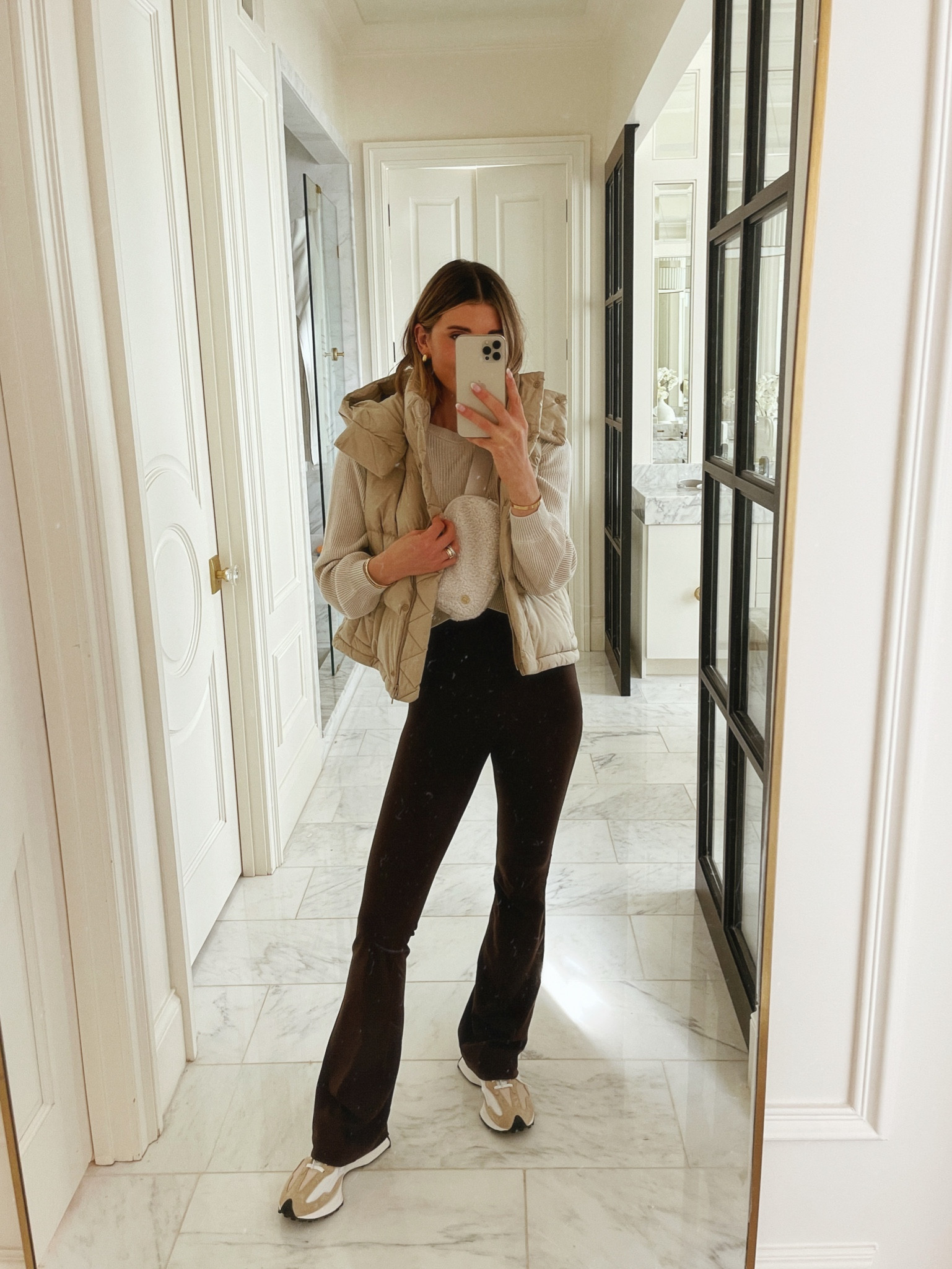 Gift ideas for her from @lululemon  #lululemoncreator #ad


#LTKSeasonal #LTKGiftGuide