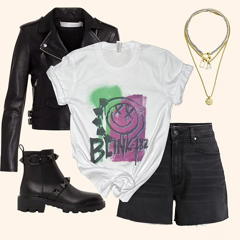 Don't Blink Graphic Tee (Vintage Feel) | Sassy Queen