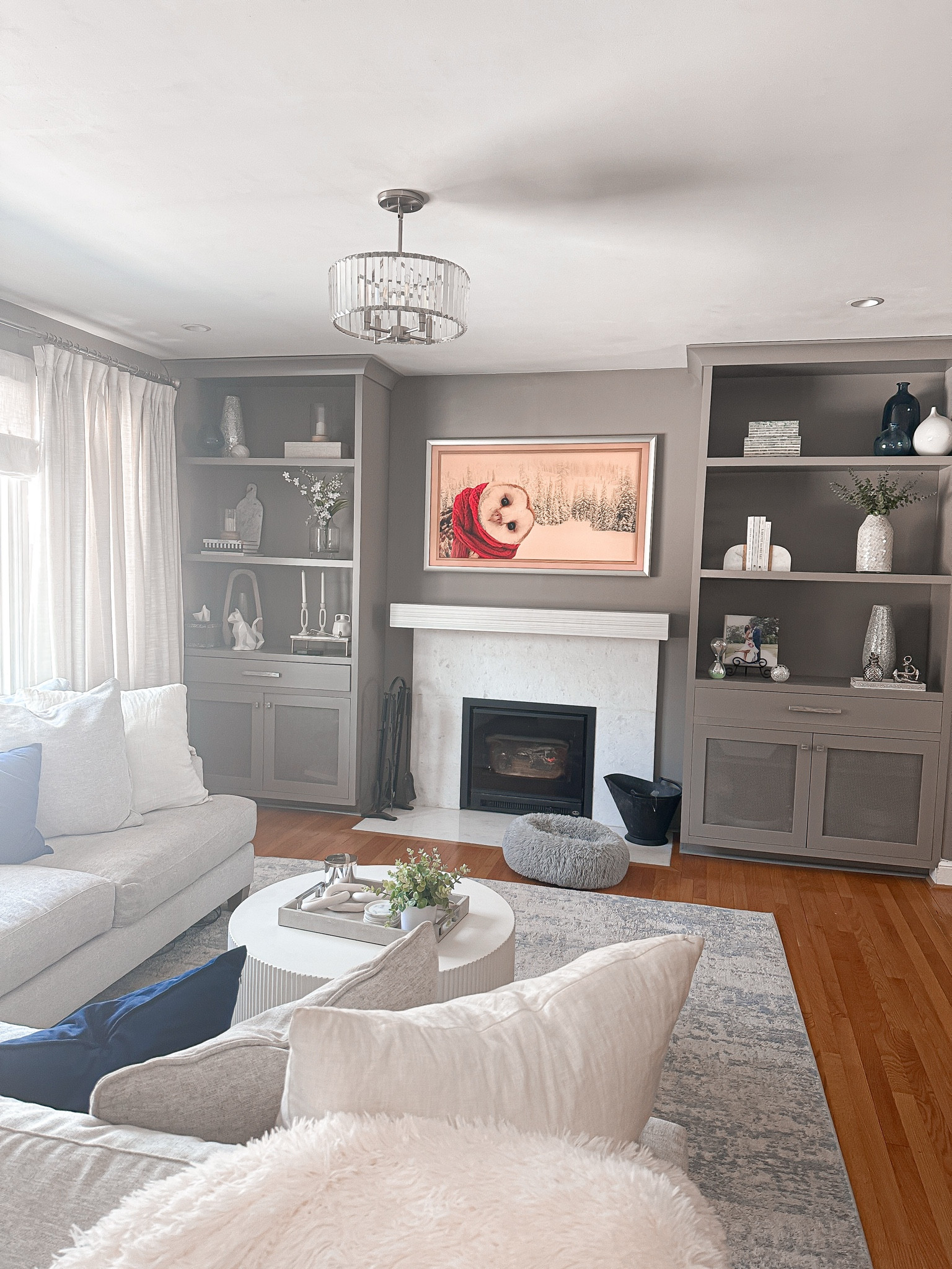 Living room built ins and shelf decor 

#LTKStyleTip #LTKHome #LTKOver40
