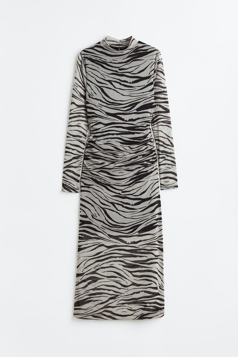 Gathered mesh dress | H&M (UK, MY, IN, SG, PH, TW, HK)