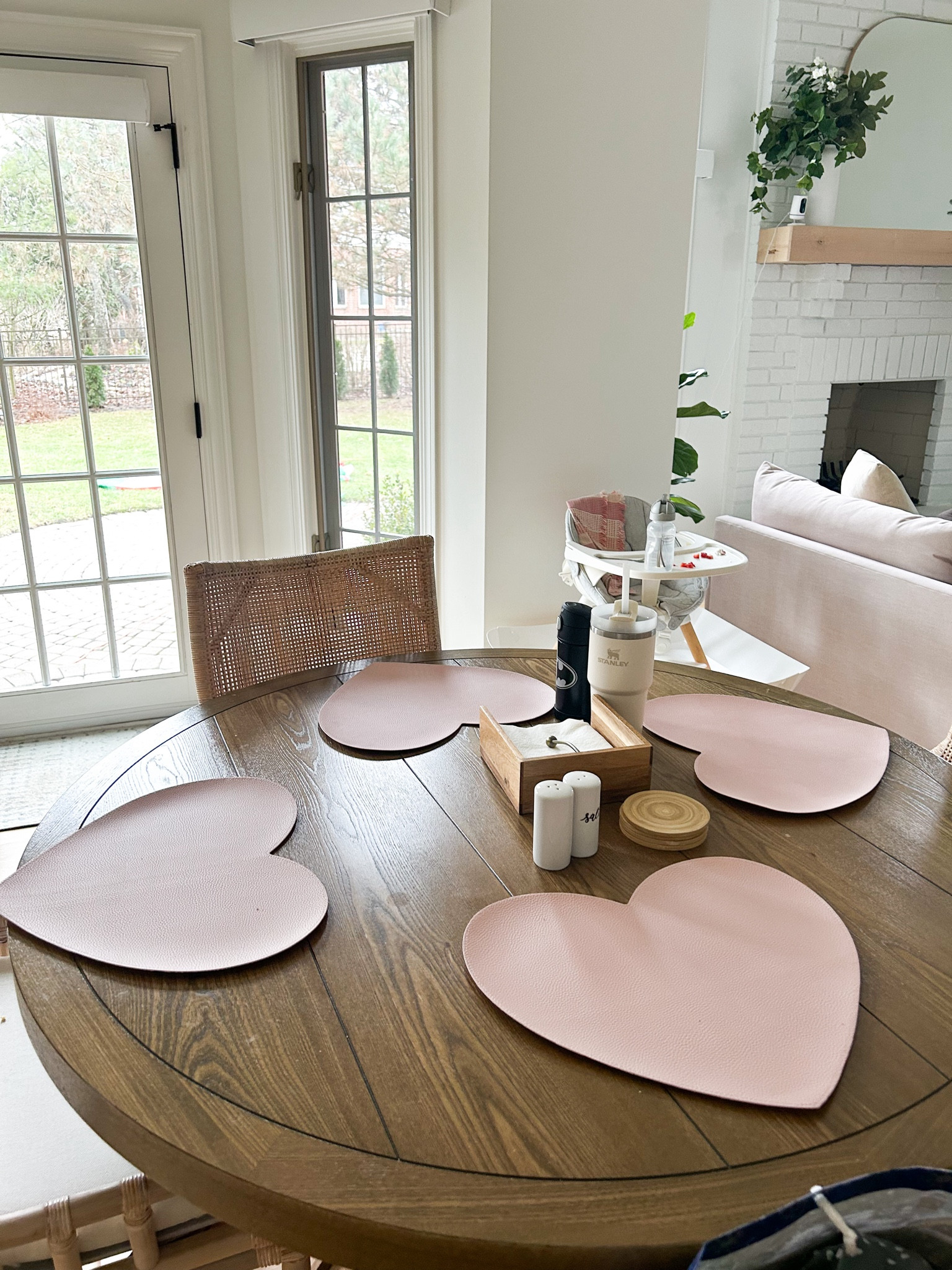 Valentines decor 

#LTKhome