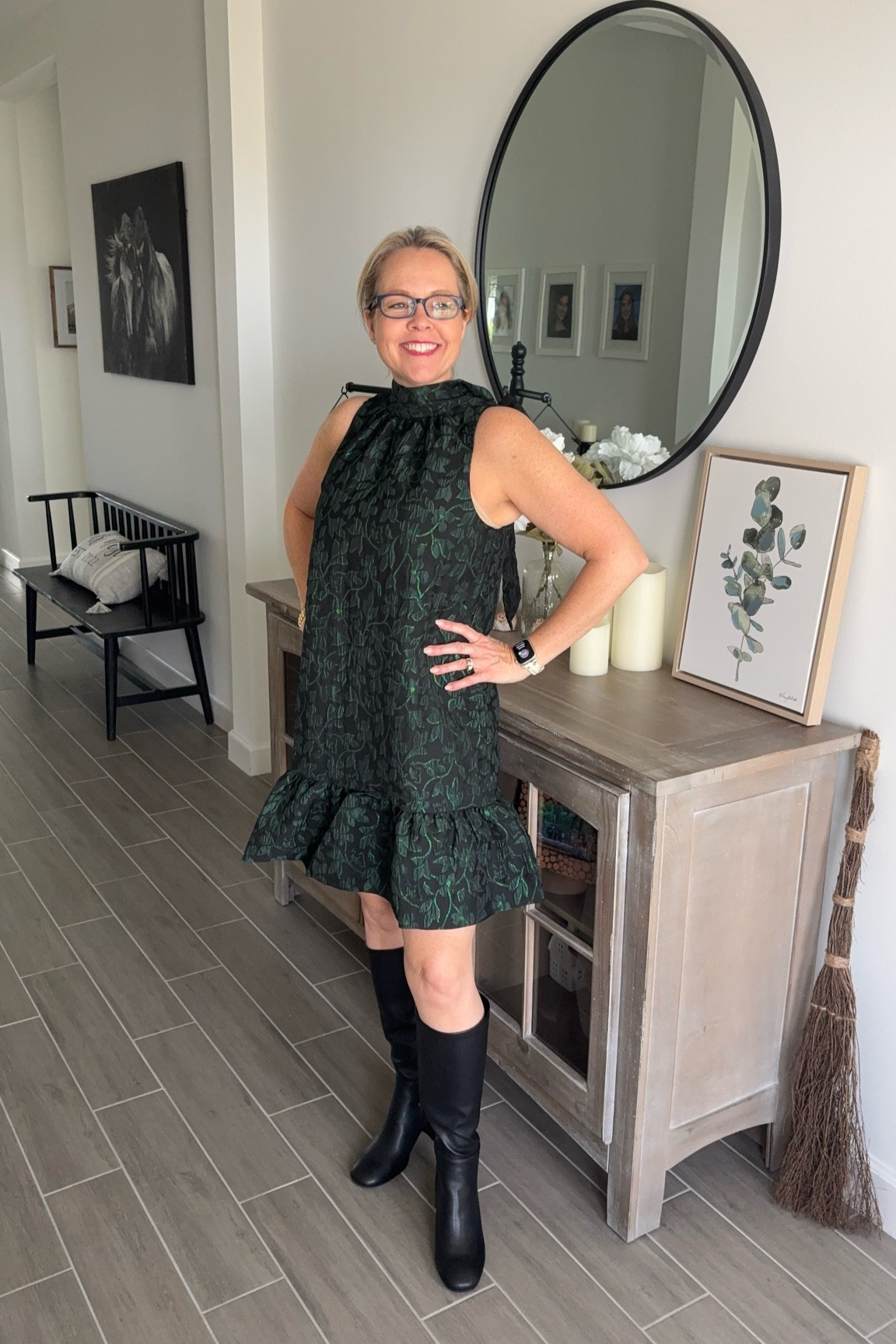 Fun swing dress from the Scoop line #walmart I’m we ya size small True to size 

#LTKFindsUnder50 #LTKStyleTip #LTKHoliday