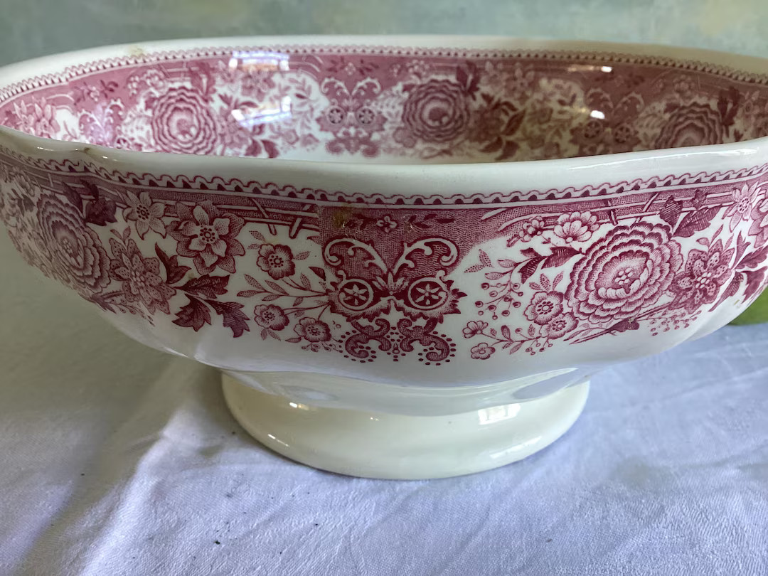 Medium Sized Porcelain Salad Bowl or Fruit Bowl From Villeroy & Boch, Burgenland Design in Red an... | Etsy (US)