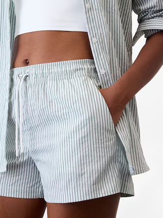 Midday Mid Rise Poplin Short | Athleta