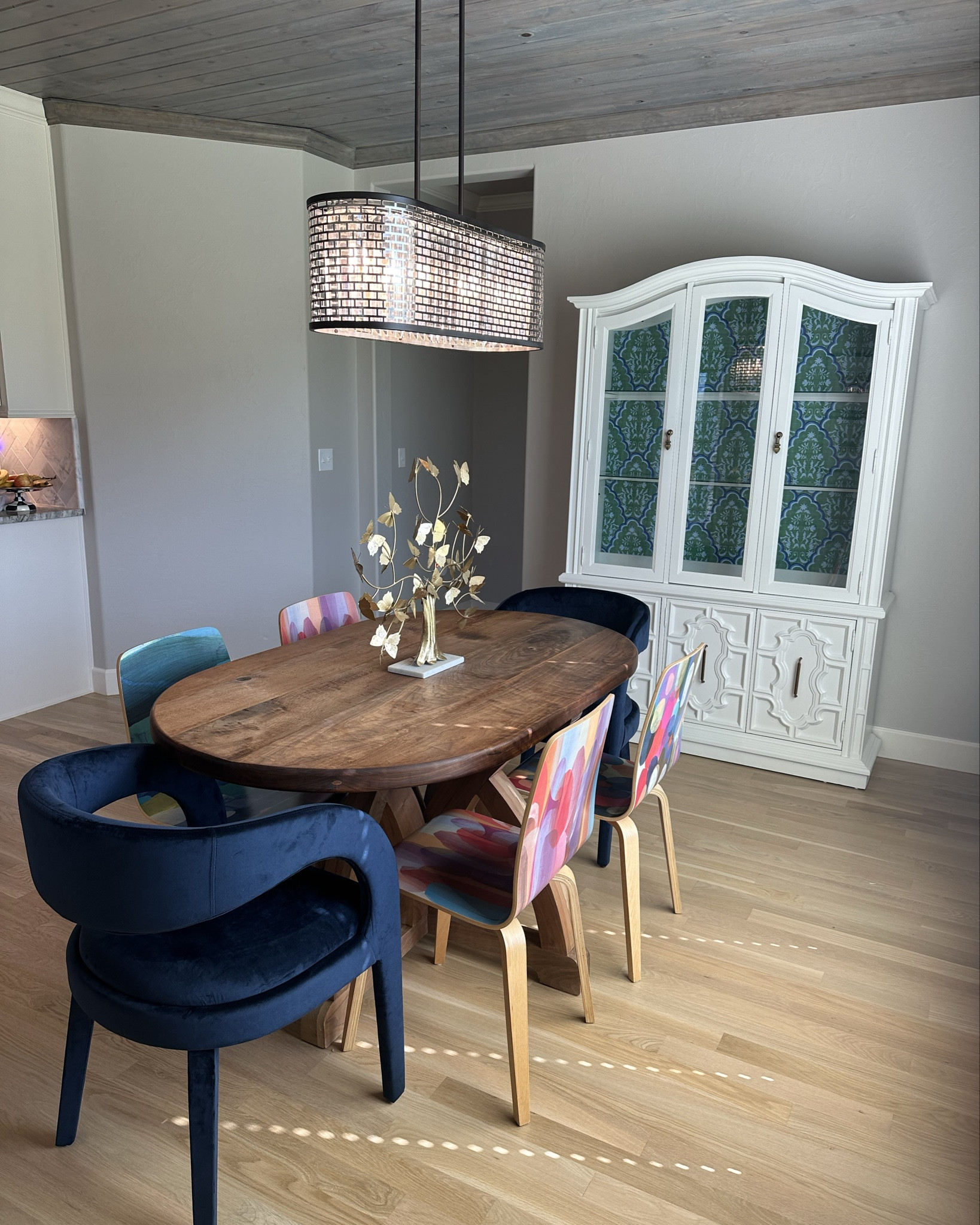 Anthropologie dupe dining chairs 
Velvet dining chairs 
Affordable dining chairs 

#LTKFamily #LTKStyleTip #LTKHome