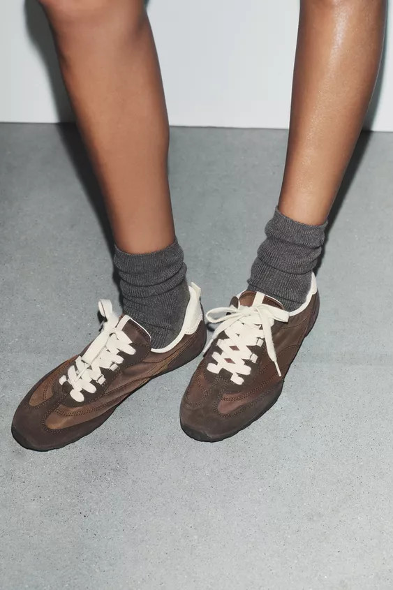 HIGH-WAISTED WIDE-LEG PANTS | Zara US