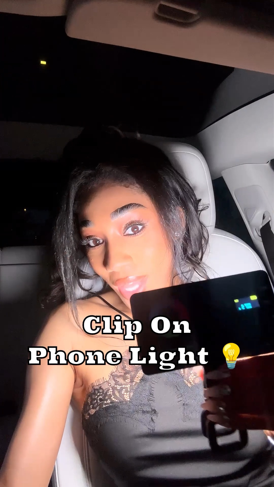 Here’s my $30 Amazon Clip On Phone Light that EVERYONEEEE asks me about 😭

#LTKFindsUnder50 #LTKBeauty #LTKStyleTip