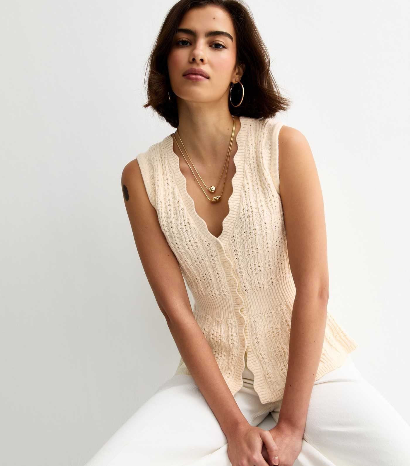 Cream Cotton Rich Textured Knit Waistcoat | New Look | New Look (UK)