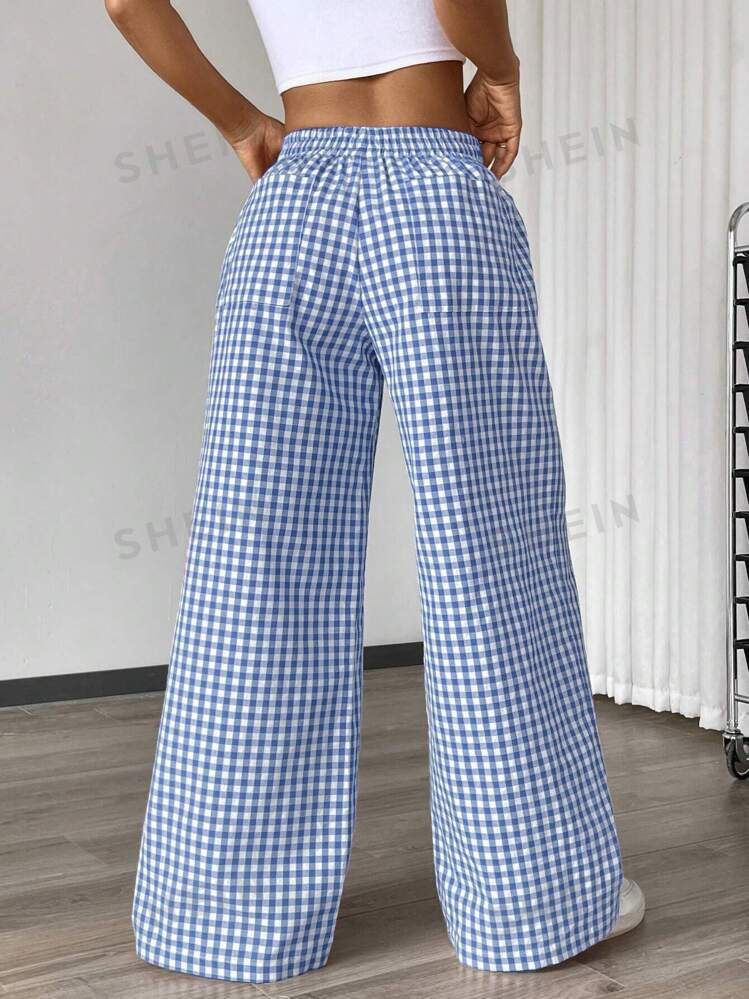 Color: Blue and White | SHEIN