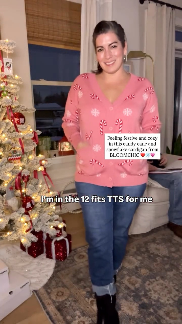 We decorated the tree tonight and this Christmas sweater from @bloomchic helped me feel even more festive ❄️💗 it’s perfectly soft and fits beautifully. 

Follow @nicholebabinec for more mid - plus size fashion 

I’m in the 12, it fits TTS 
#bloomchic #allbodiesaregoodbodies #christmassweater

#LTKHoliday #LTKPlusSize #LTKMidsize