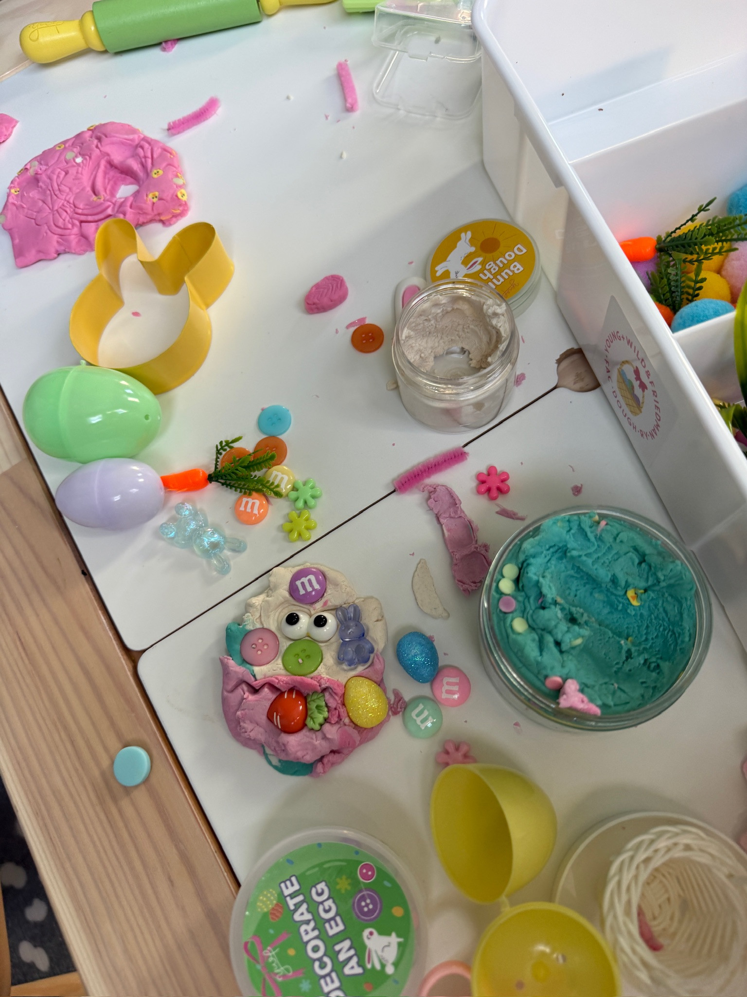 Jackson’s creation 🤣

Sensory play set, play sets, activity sets, Easter, kids, kids toys, kids play, Grace white

#LTKHome #LTKmomlife #LTKKids