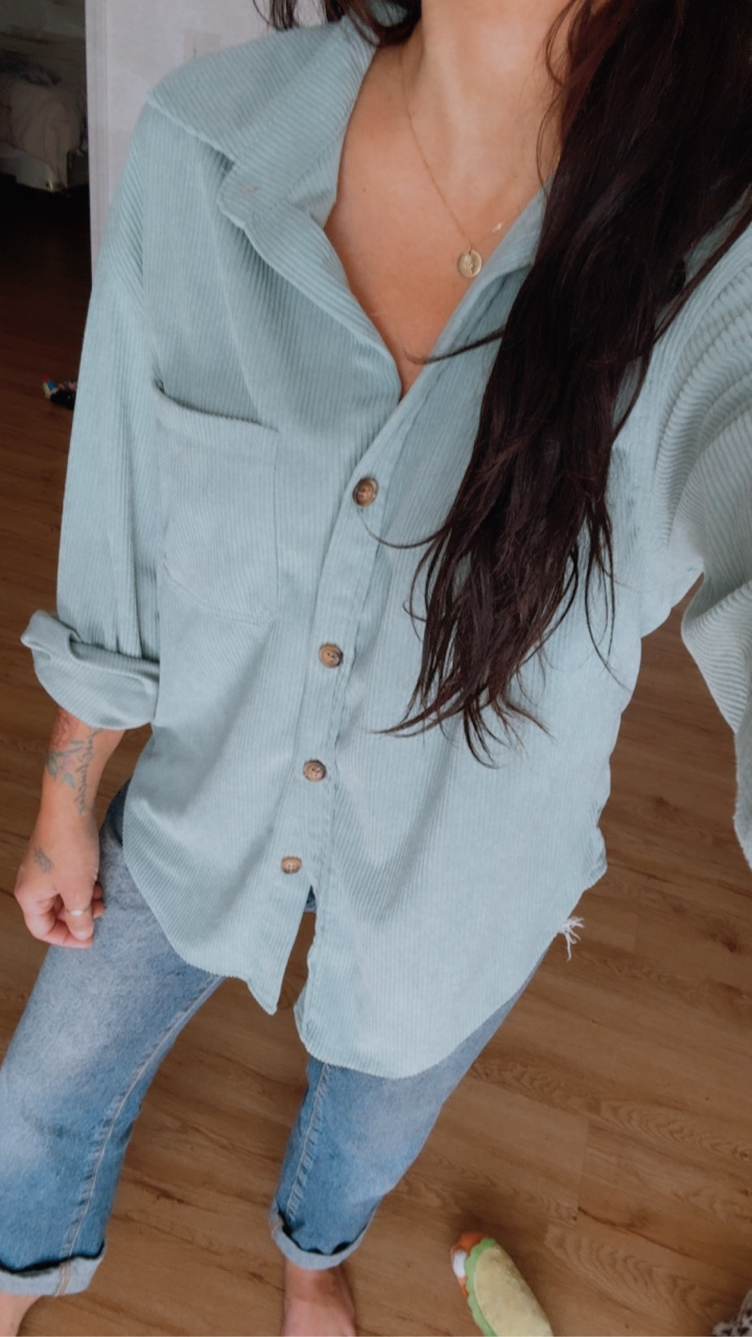 The most comfy oversized corduroy button down shirt ever! You’ll want it in every color. 😍

#LTKFindsUnder50