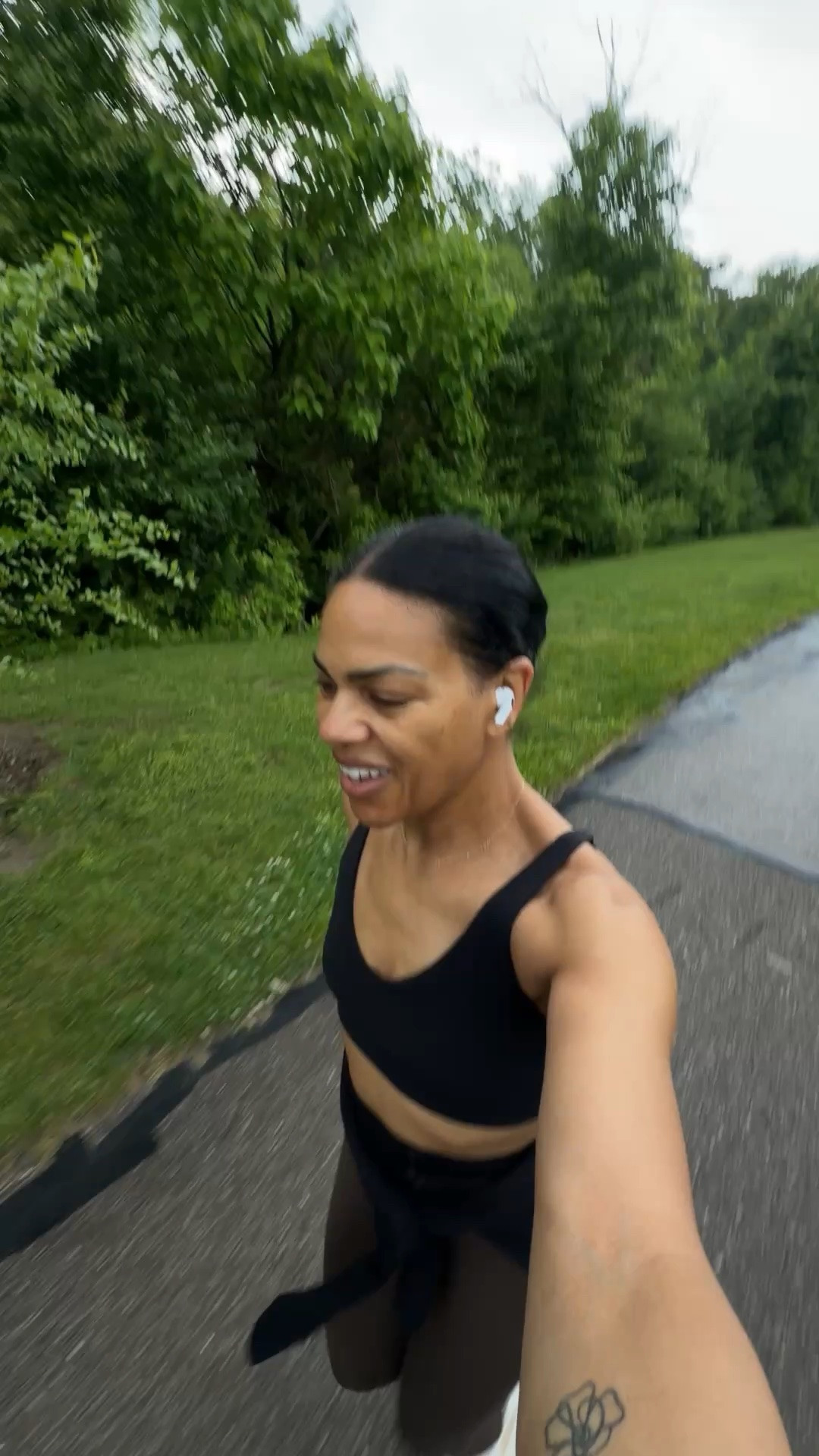 Doing a quick 3 mile run today. I've been having a hard time staying in zone 2. I automatically just want to go fast, my lungs have capacity for it. Has anyone ever been able to run really fast and stay in zone 2? Can you train yourself to do that? If so how?!

#LTKfitnessgoals #LTKmorningroutine #LTKActive