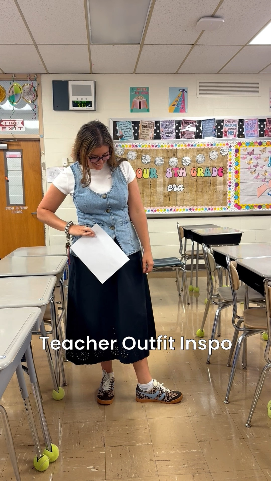 I am obsessed with these denim vests this year and mine from #Madewell is on sale! 

I sized up because it did not have much stretch when I tried it on, but it did loosen up over the day. I probably could have gotten my usual size. 

#MadewellLTK 
#Layeredlooks
#teacherfashion
#teacherclothes

#LTKSaleAlert #LTKFallSale #LTKStyleTip