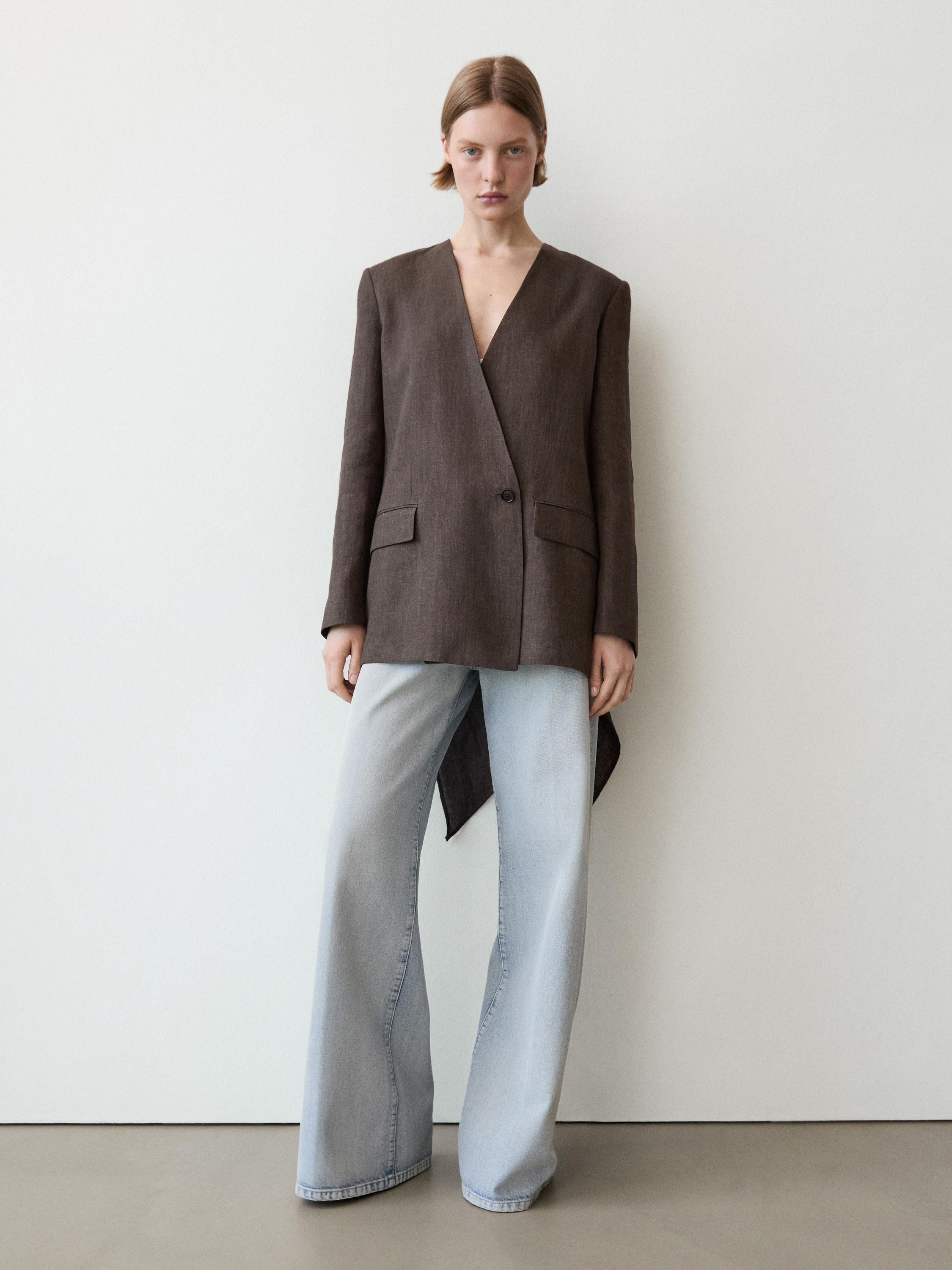VIEW LOOK
100% linen melange scarf blazer

 £229  Colour:  Mole Brown  Add to basket | Massimo Dutti UK